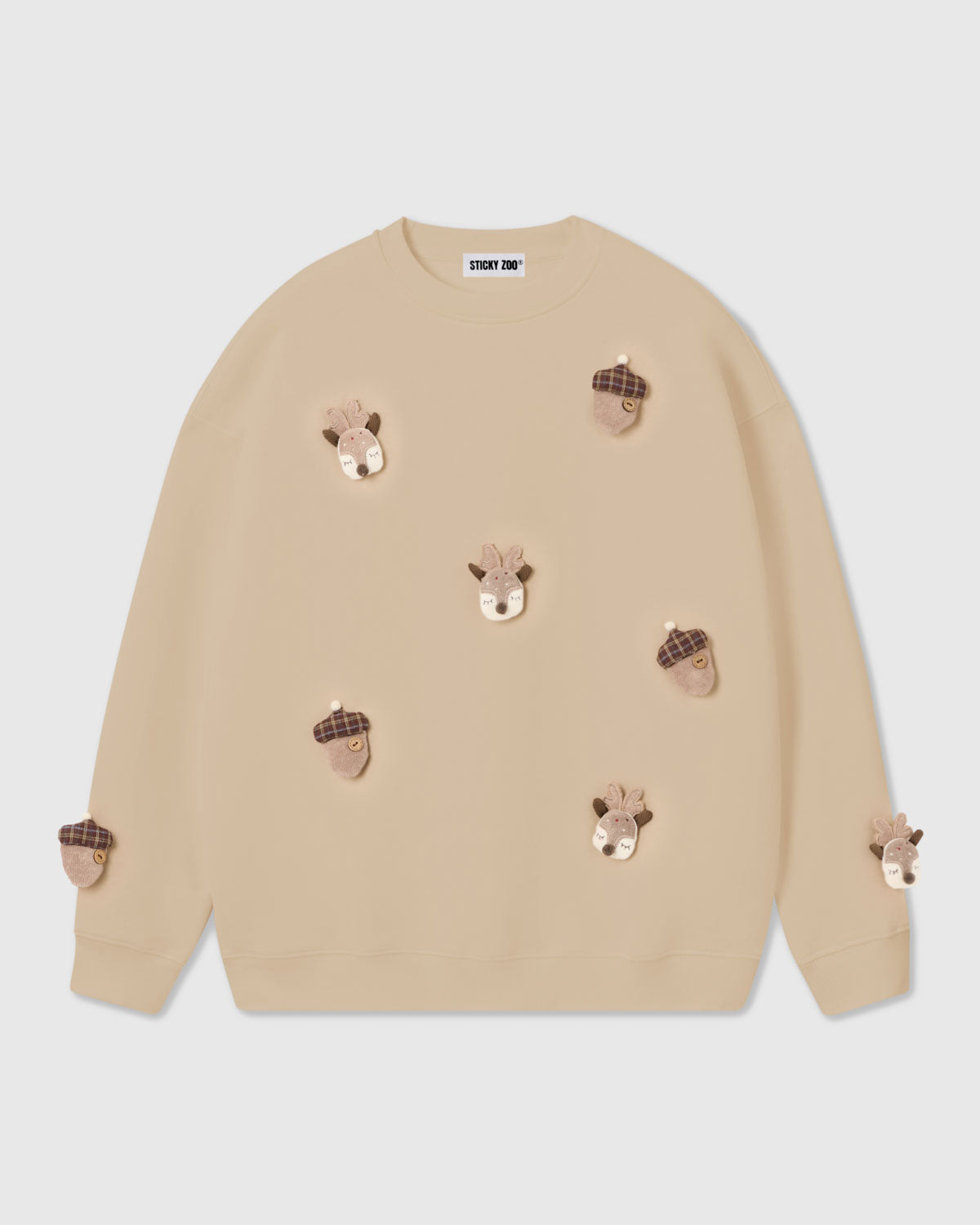 REINDEER AT ACORN NA MALAMBOT NA SWEATSHIRT