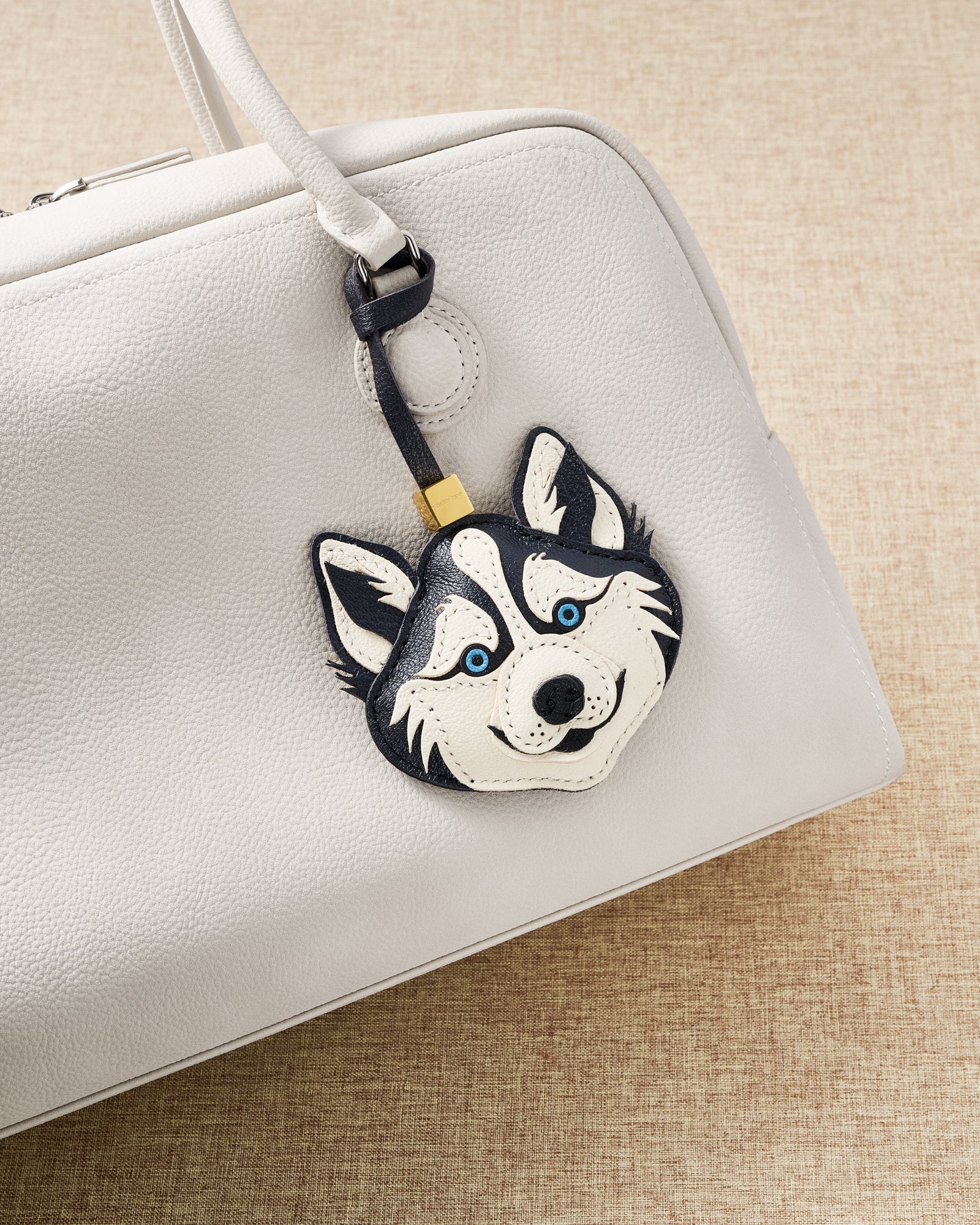 HUSKY CHARM