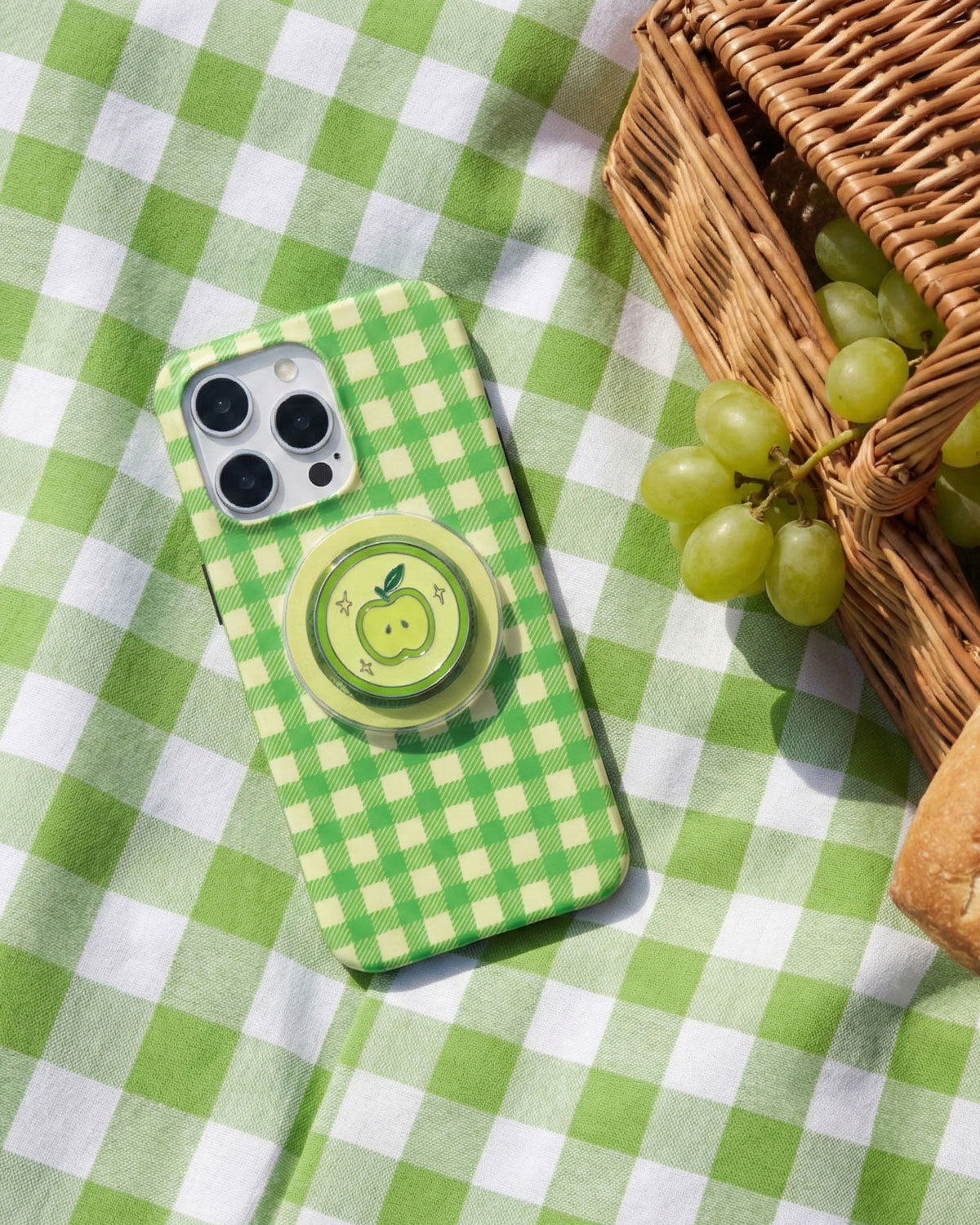 GREEN APPLE GINGHAM PHONE CASE