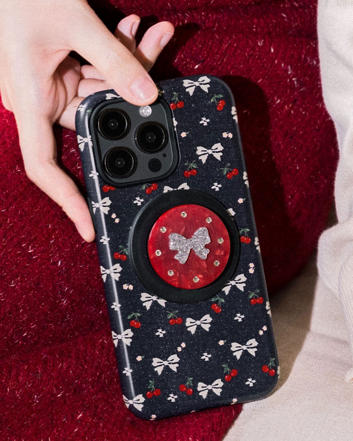 CHERRY BOW NIGHT PHONE CASE
