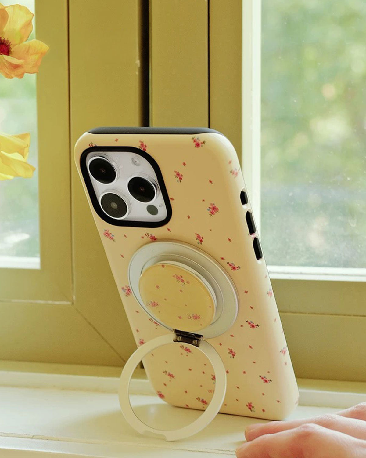 YELLOW MINI FLORAL PHONE CASE