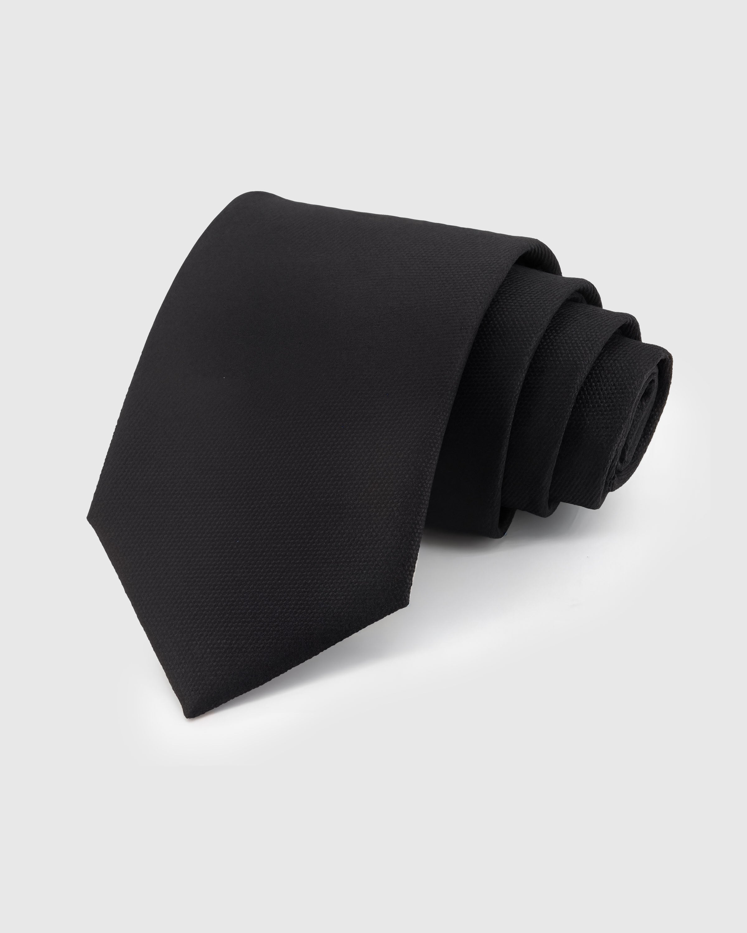 ONYX SILK TIE