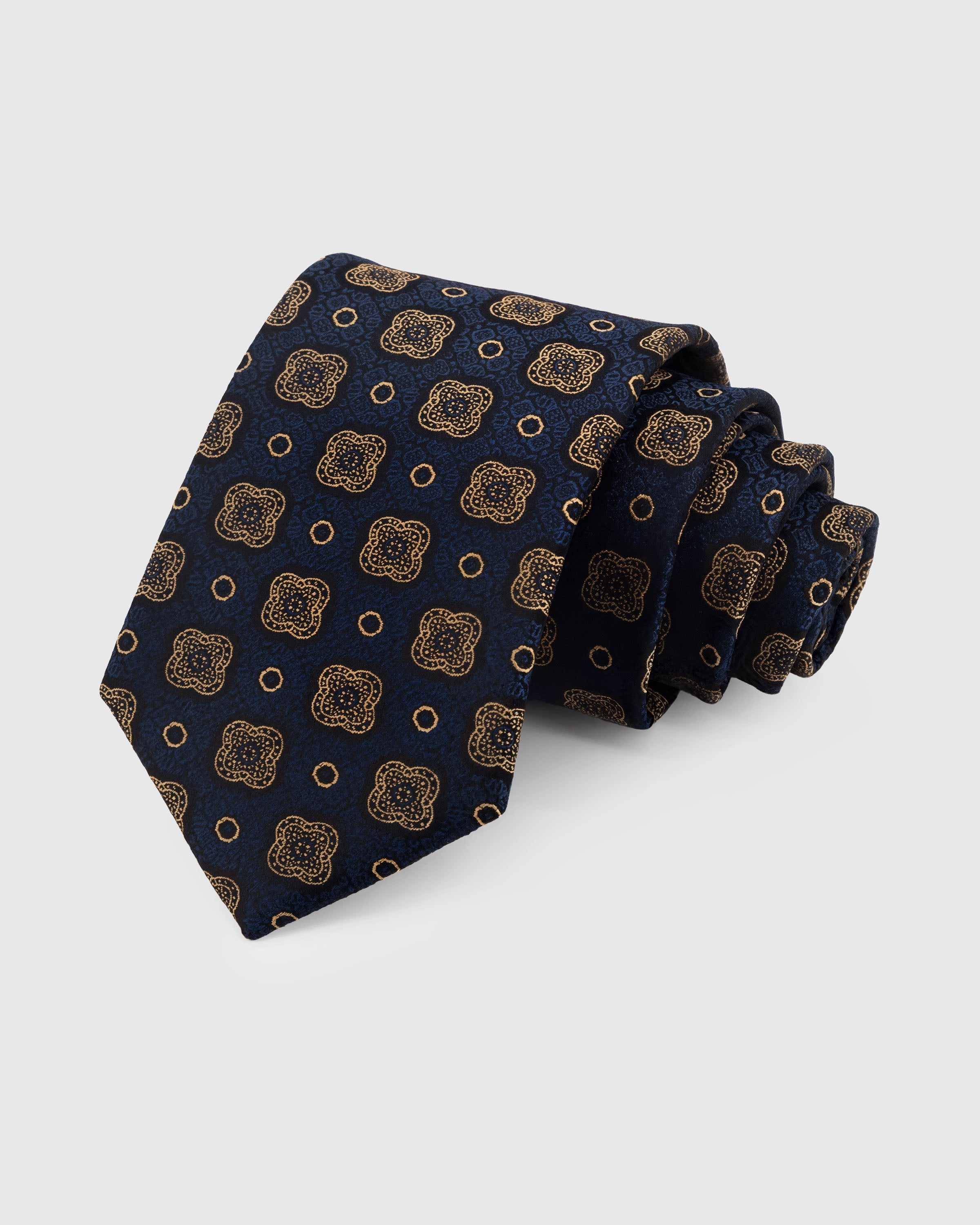 NAVY QUATREFOIL TIE