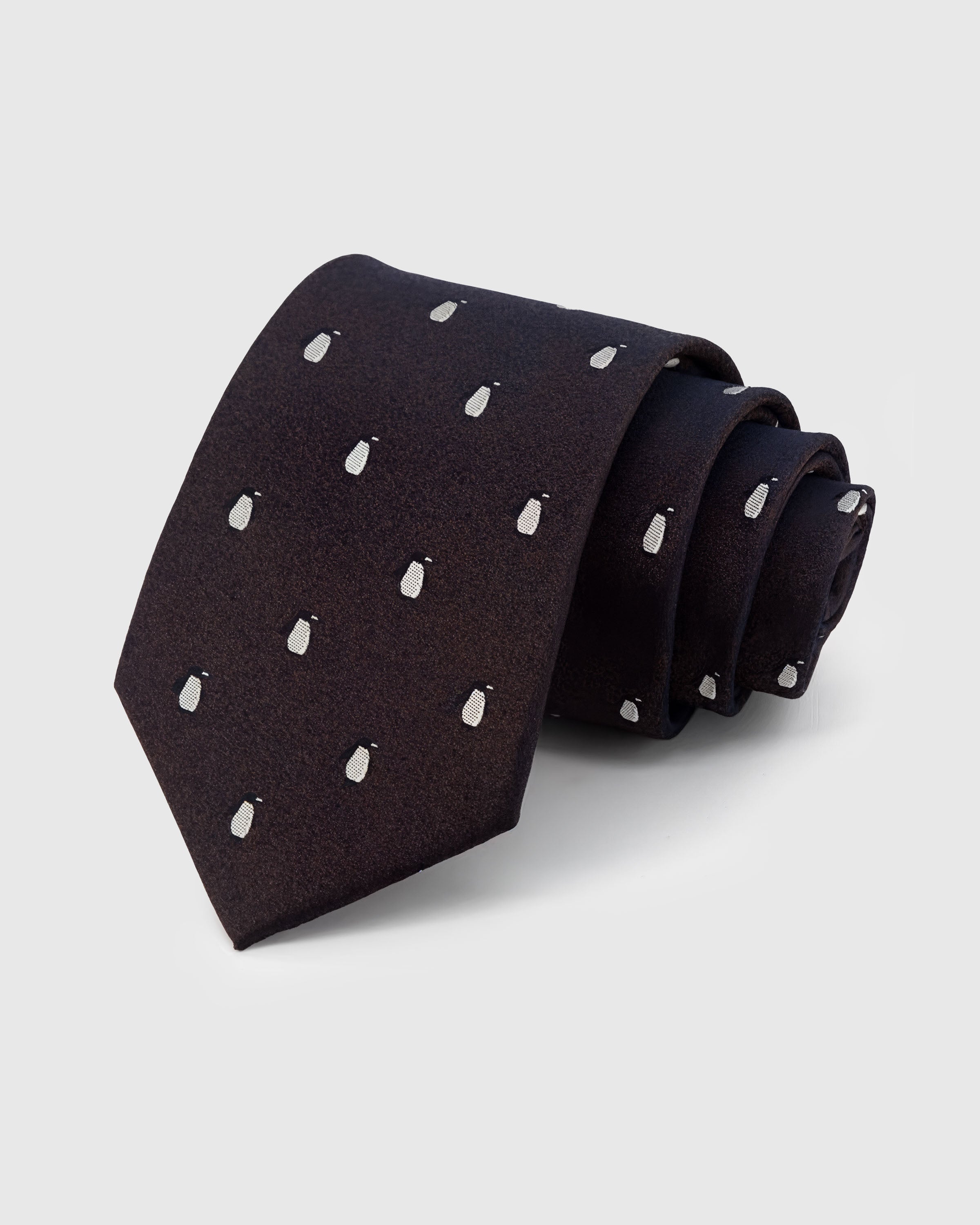 ONYX PENGUIN TIE