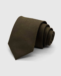 STICKYZOO Moss Relief Texture Tie in 100% mulberry silk, with low-contrast organic relief marks moving through moss silk