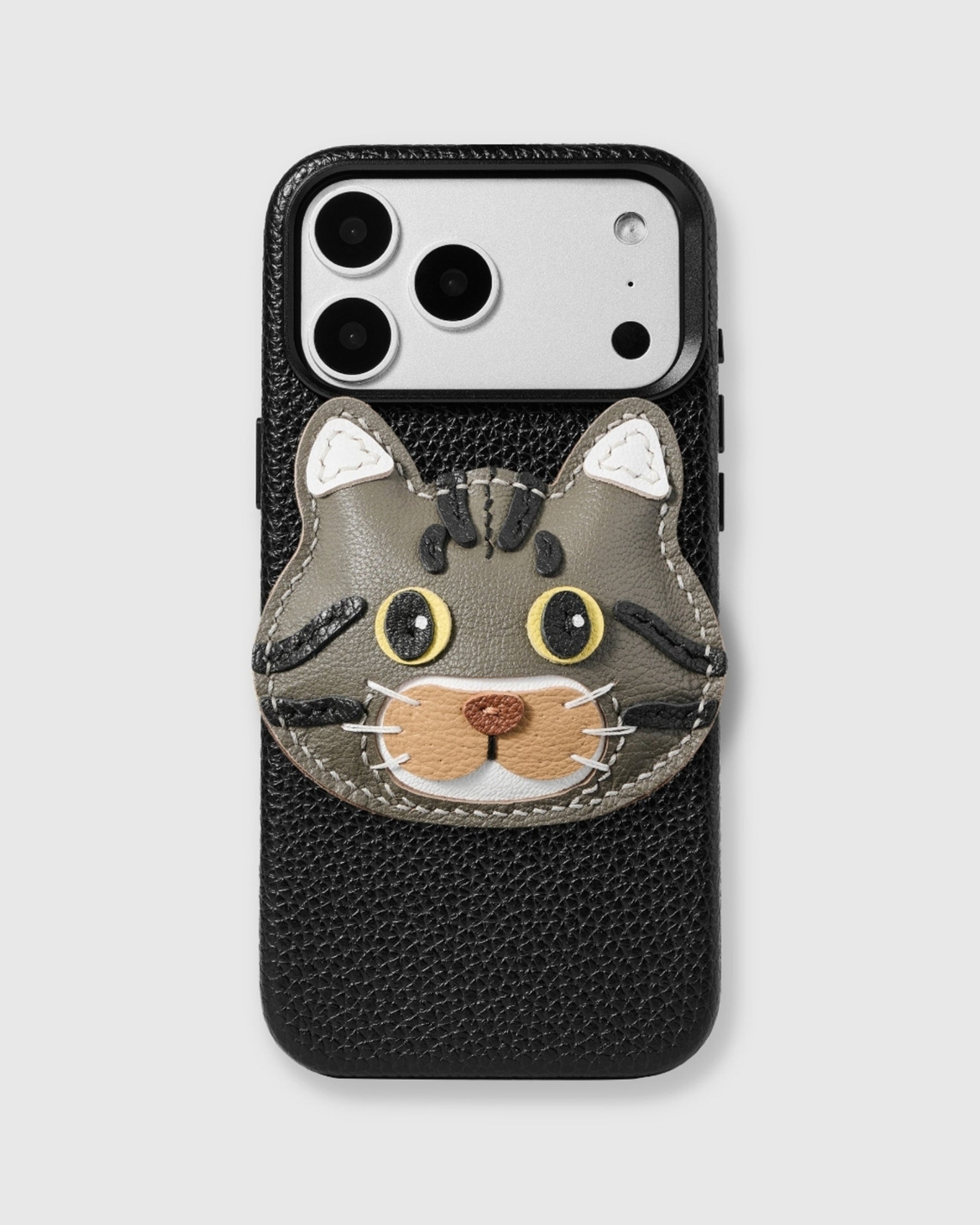 AMERICAN SHORTHAIR CAT CHARM CASE