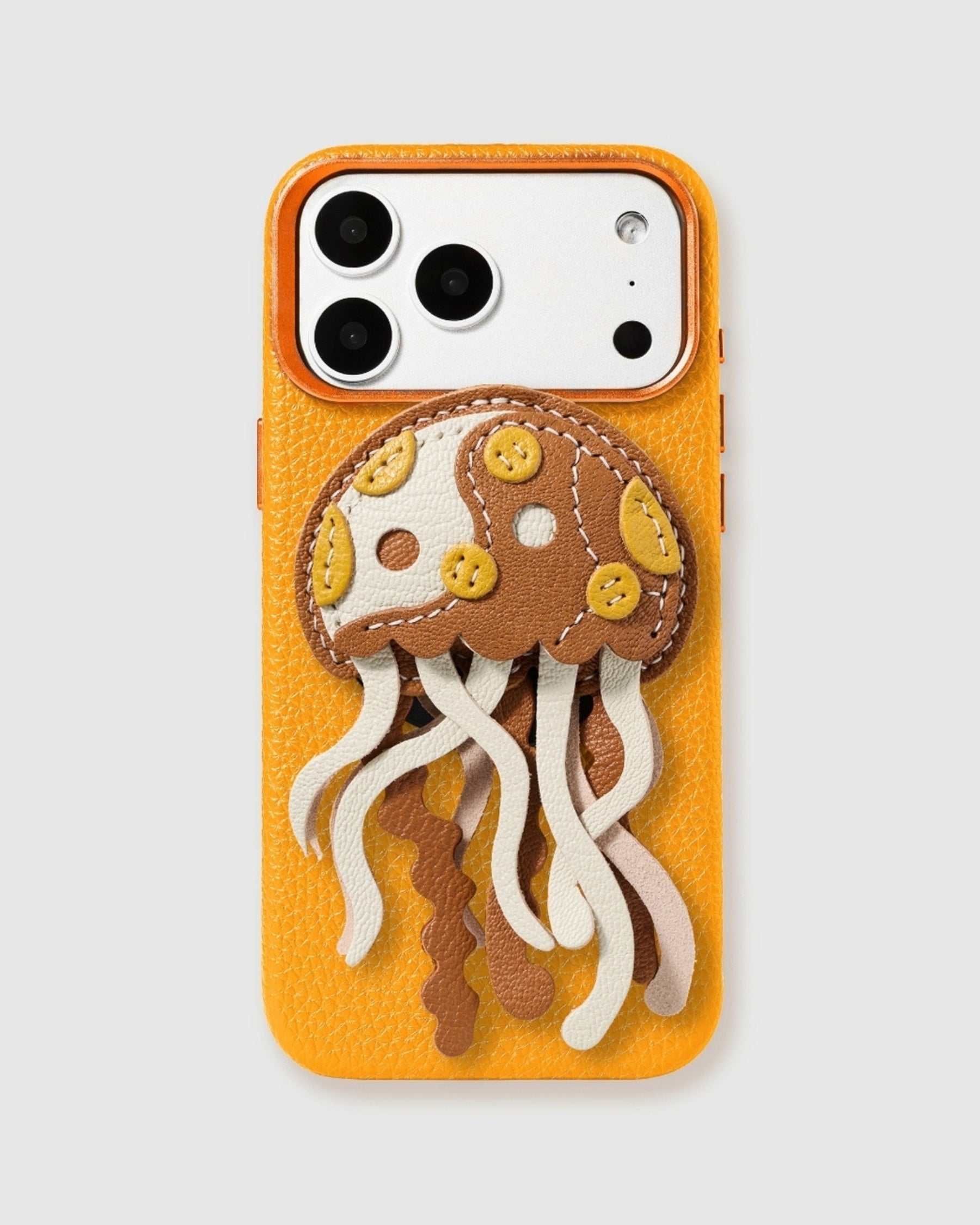 CASE NG CHARM NG SPOTTED JELLYFISH