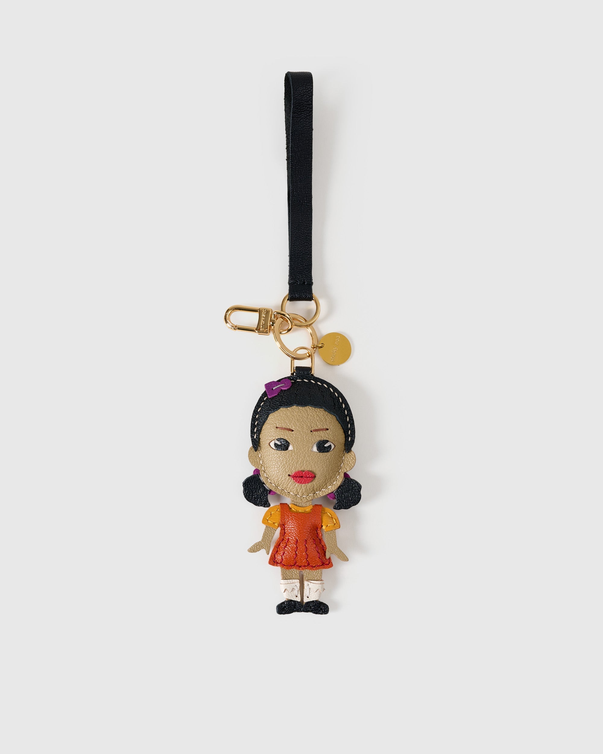 YOUNG-HEE CHARM
