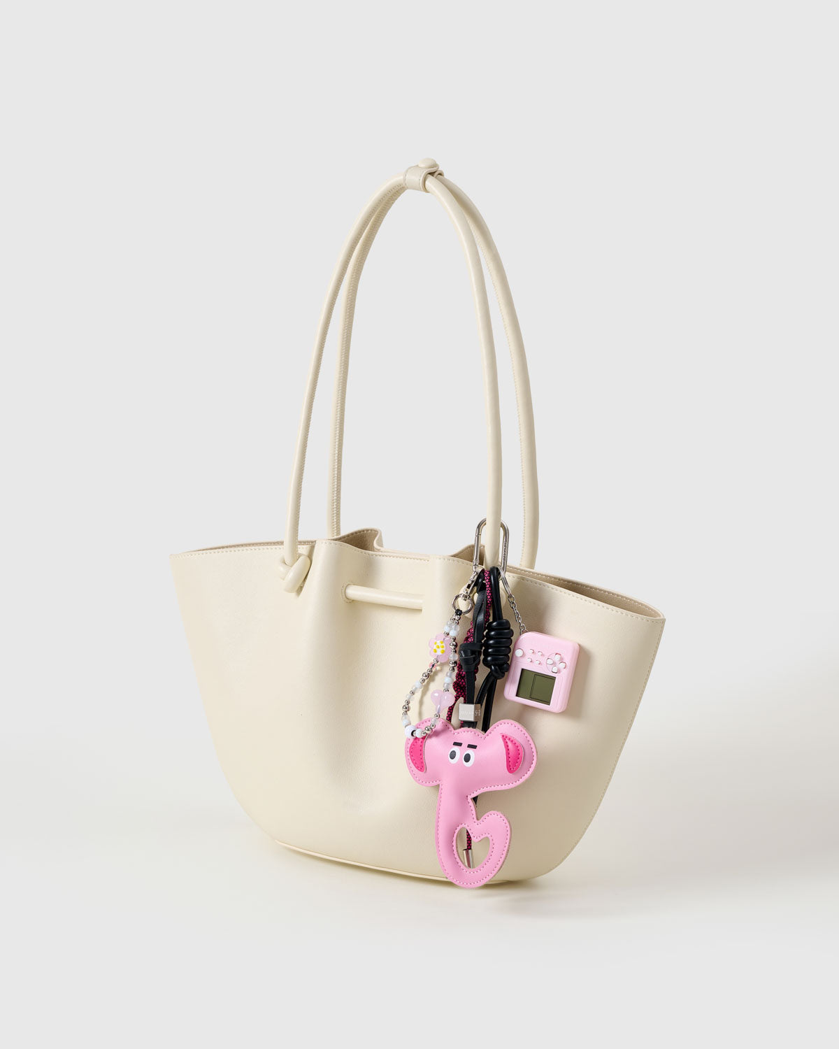 PIXIE ELEPHANT STACK CHARM
