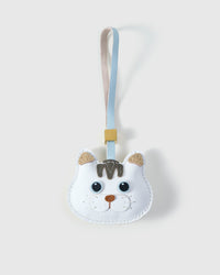 BRITISH SHORTHAIR CAT CHARM – CLOUD DREAM EDITION