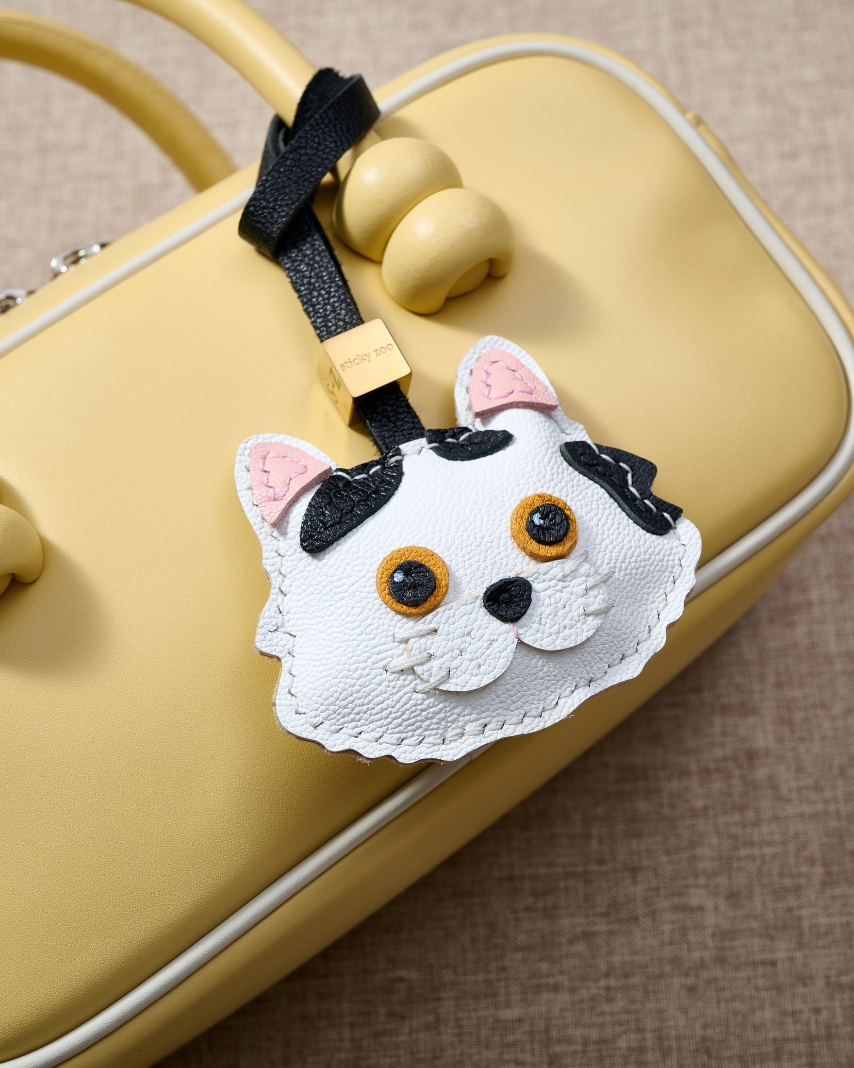 DRAGON LI CAT CHARM