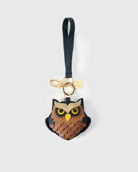Owl charm on an 18K gold-plated keychain clip with engraved STICKYZOO disc — clips to keys, bags or backpacks.