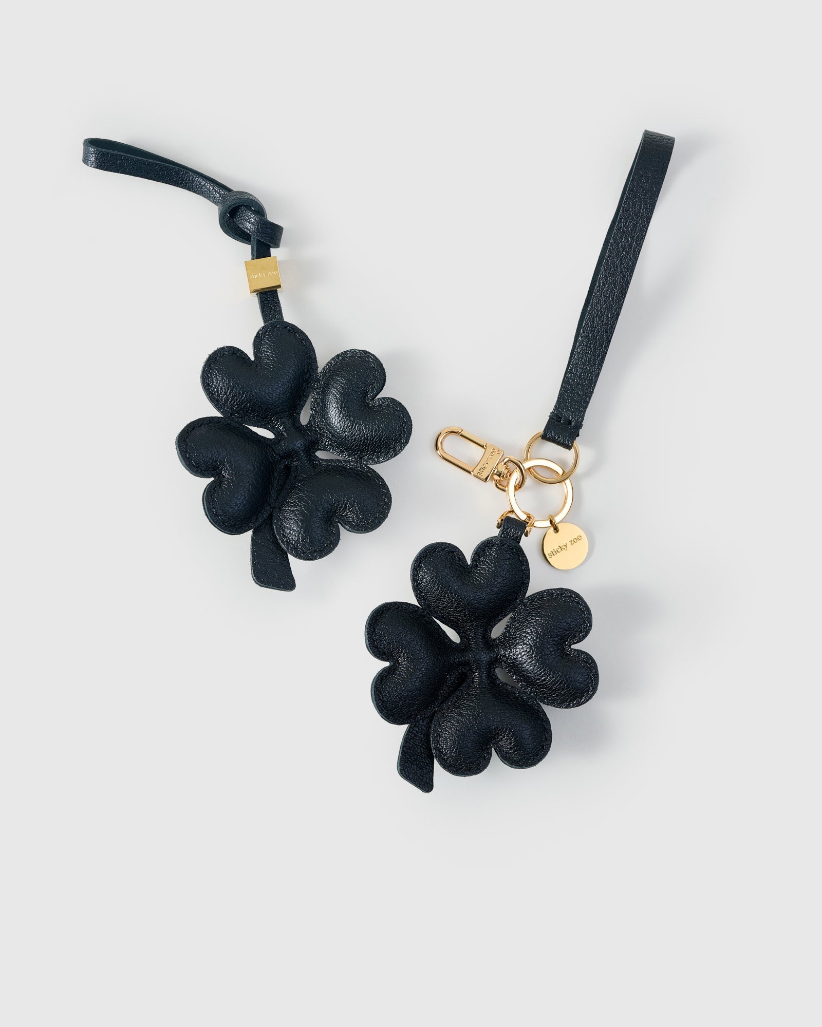 LUCKY CLOVER CHARM