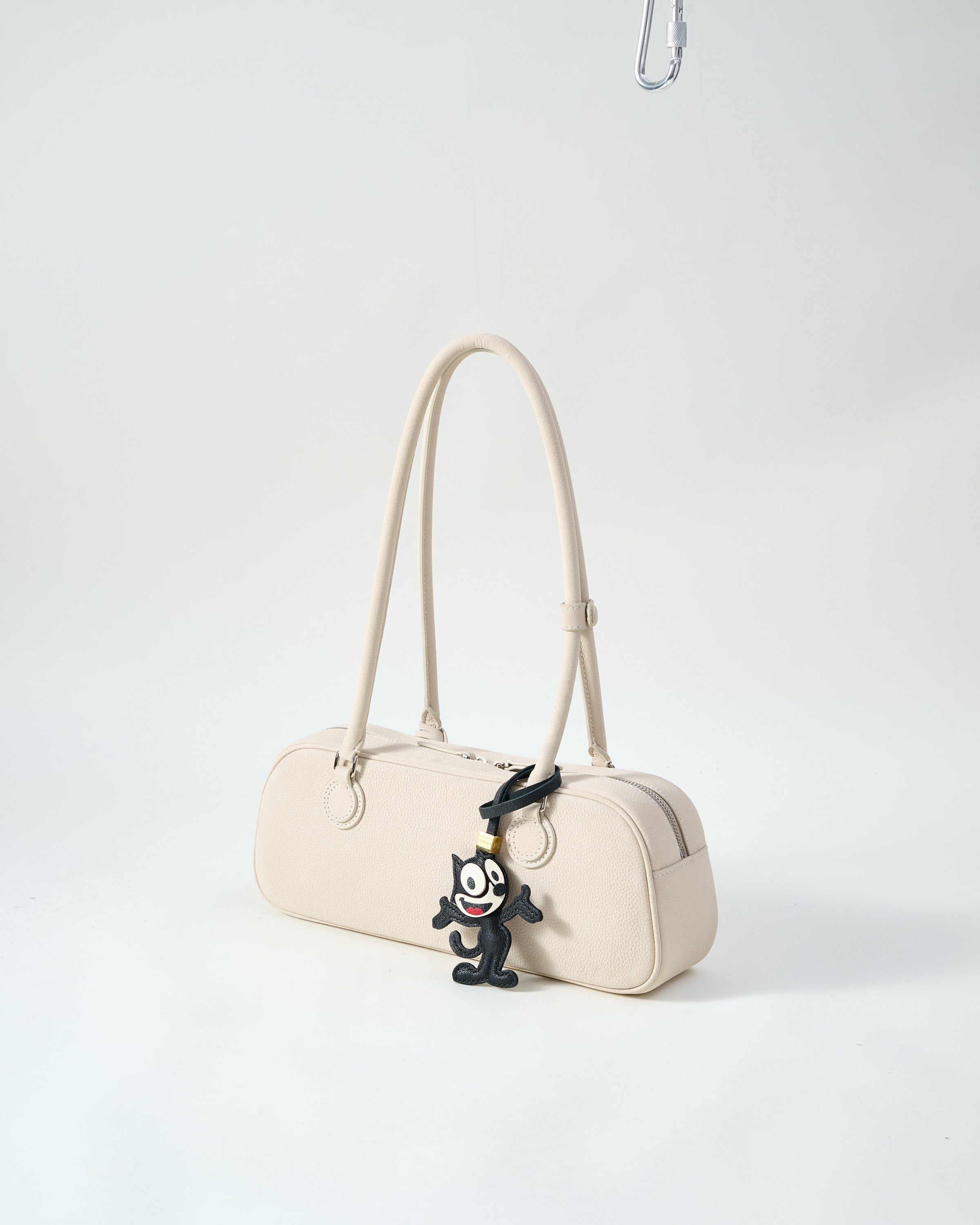 Cartoon Cat — French Alran leather from Tarn, France, founded 1903, Entreprise du Patrimoine Vivant.