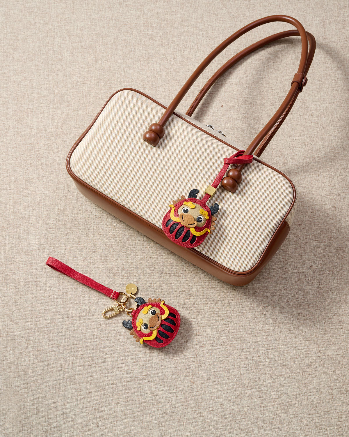 DERAGON CHARM