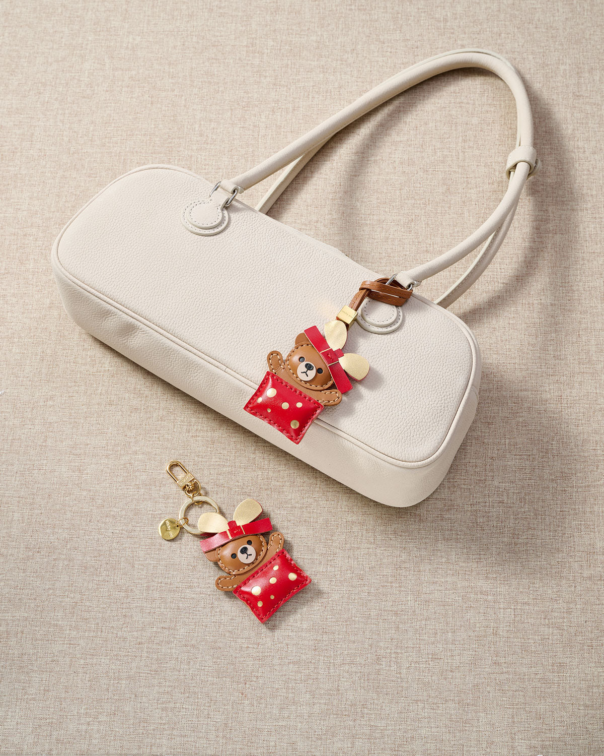 Teddy Bear Gift charm — real French leather, 3 days by hand.