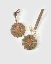 STICKYZOO Daisy Charm in taupe and olive French Alran goatskin. Hand-cut, hand-stitched. Designed in Amsterdam.