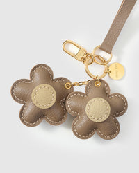 STICKYZOO Twin Flowers Charm in taupe with olive centres French Alran goatskin. Hand-cut, hand-stitched. Designed in Amsterdam.