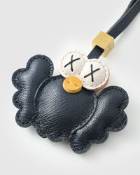 Black Hootie on an 18K gold-plated keychain clip with engraved STICKYZOO disc — clips to keys, bags or backpacks.