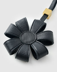 DAISY BAG CHARM