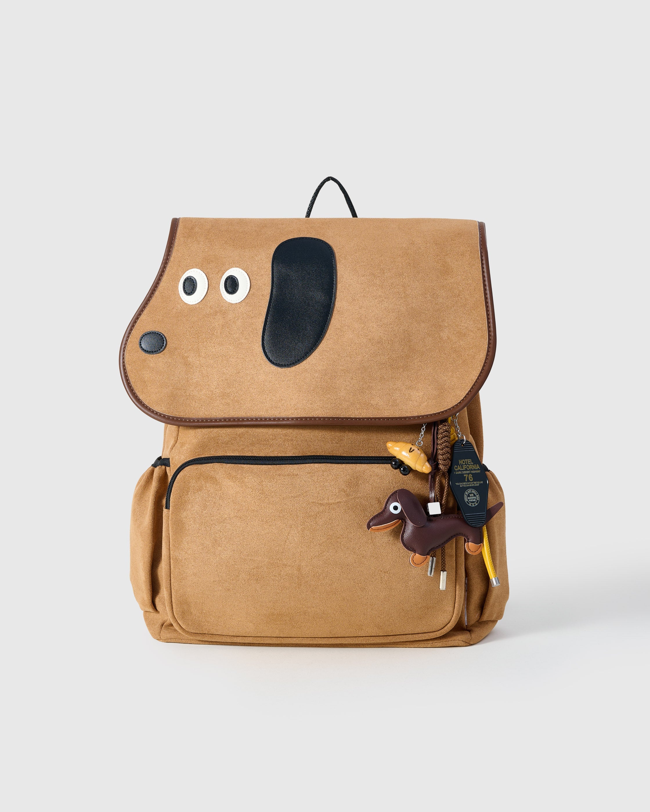 DACHSHUND BACKPACK + CHARM SET