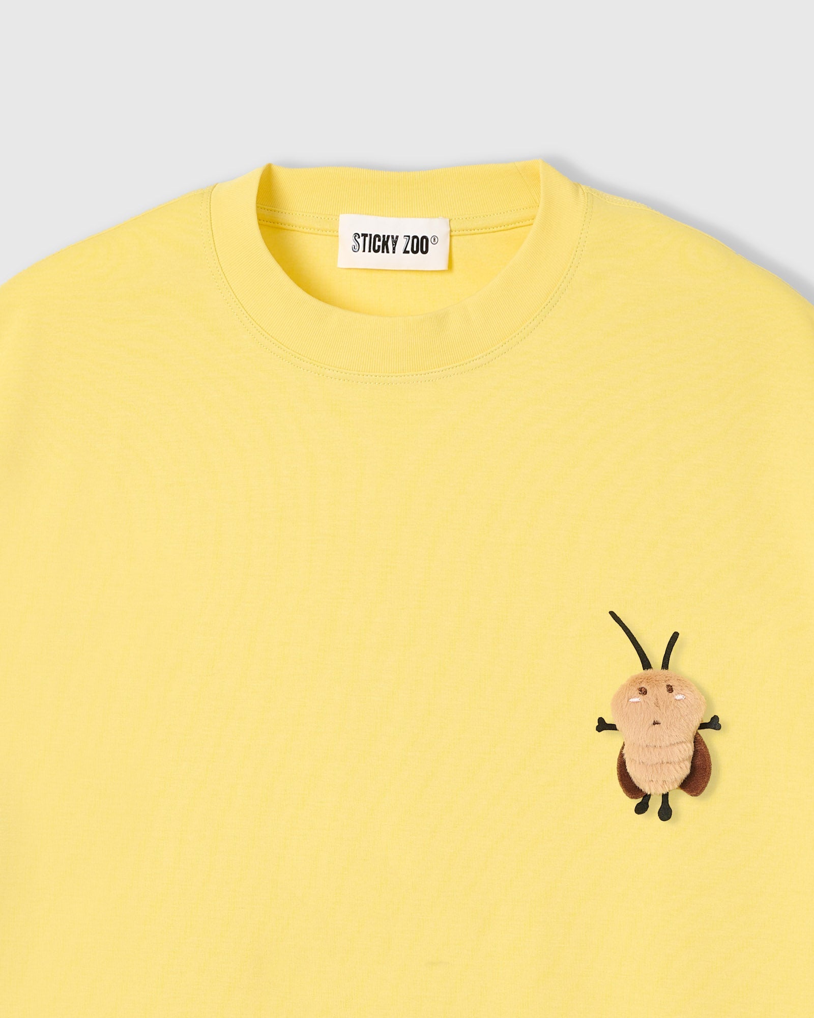 HONEY BEE SCATTER T-SHIRT — YELLOW