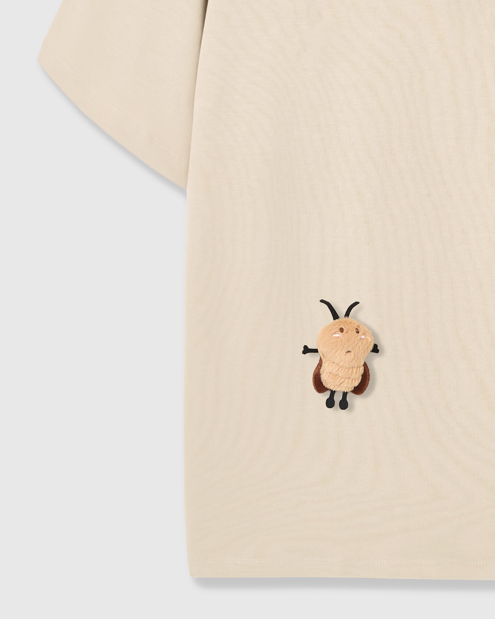 HONEY BEE SCATTER T-SHIRT — CREAM