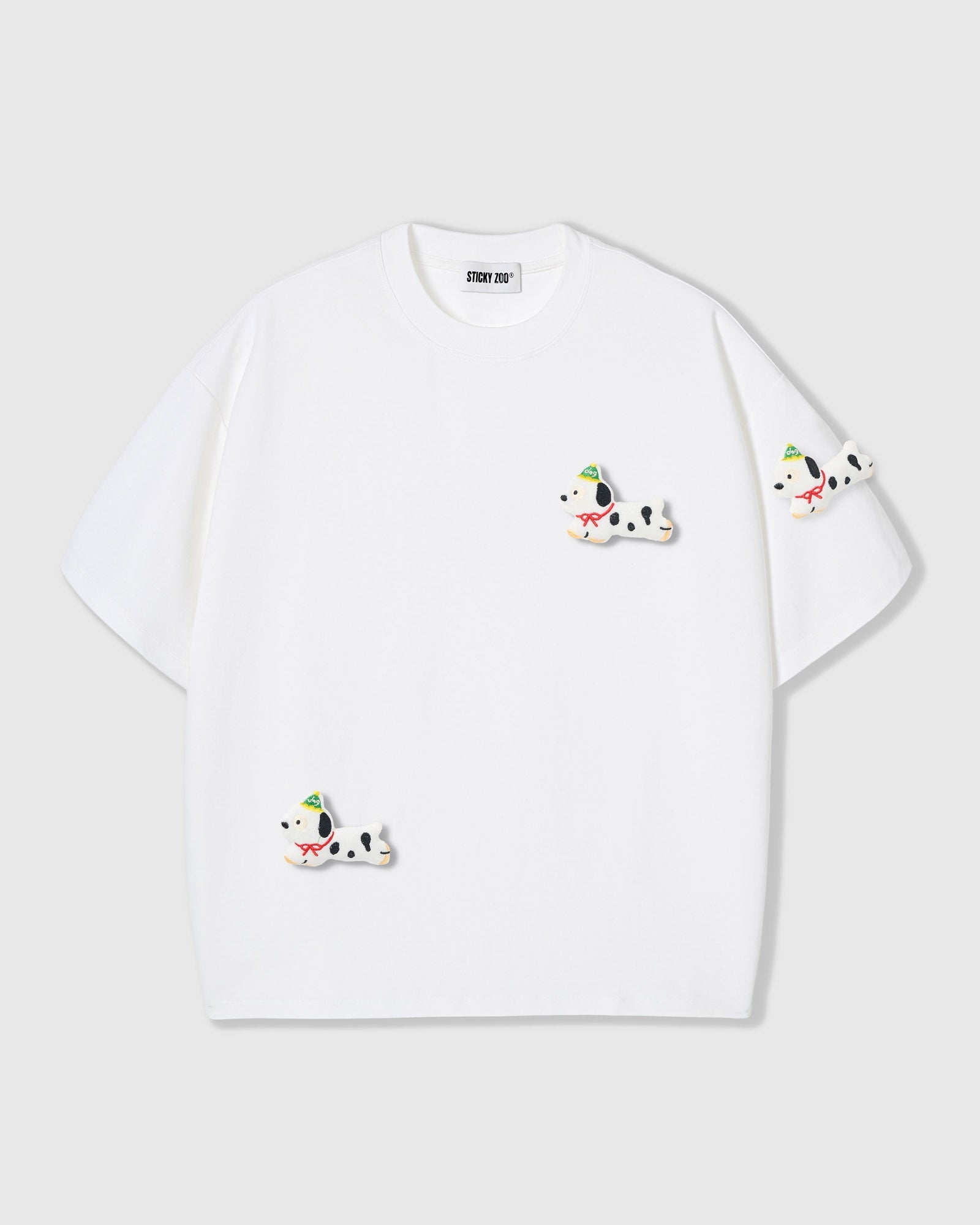 SPOTTY PUPPY SCATTER T-SHIRT — WHITE