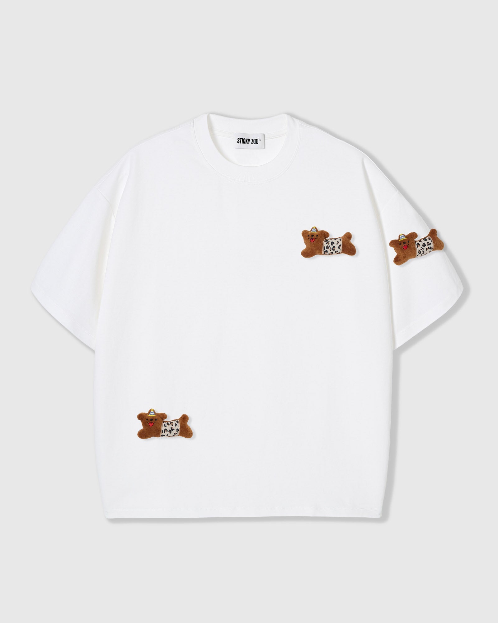 WILD TEDDY SCATTER T-SHIRT — WHITE