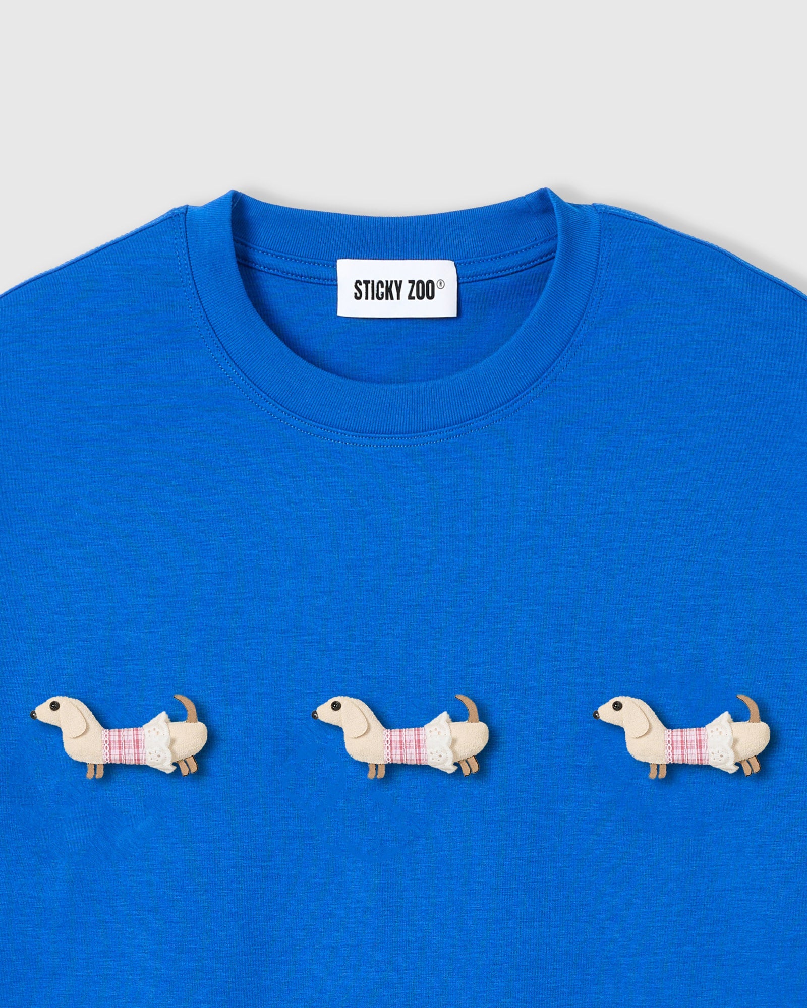 PLAID DACHSHUND TRIO T-SHIRT — BLUE