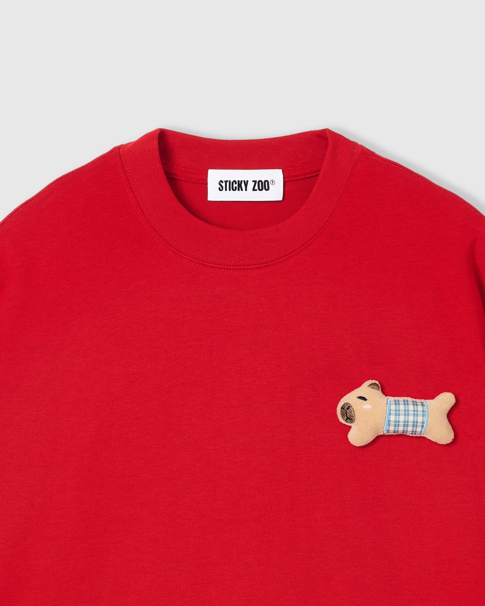 BLUE CHECK PUPPY SCATTER T-SHIRT — RED