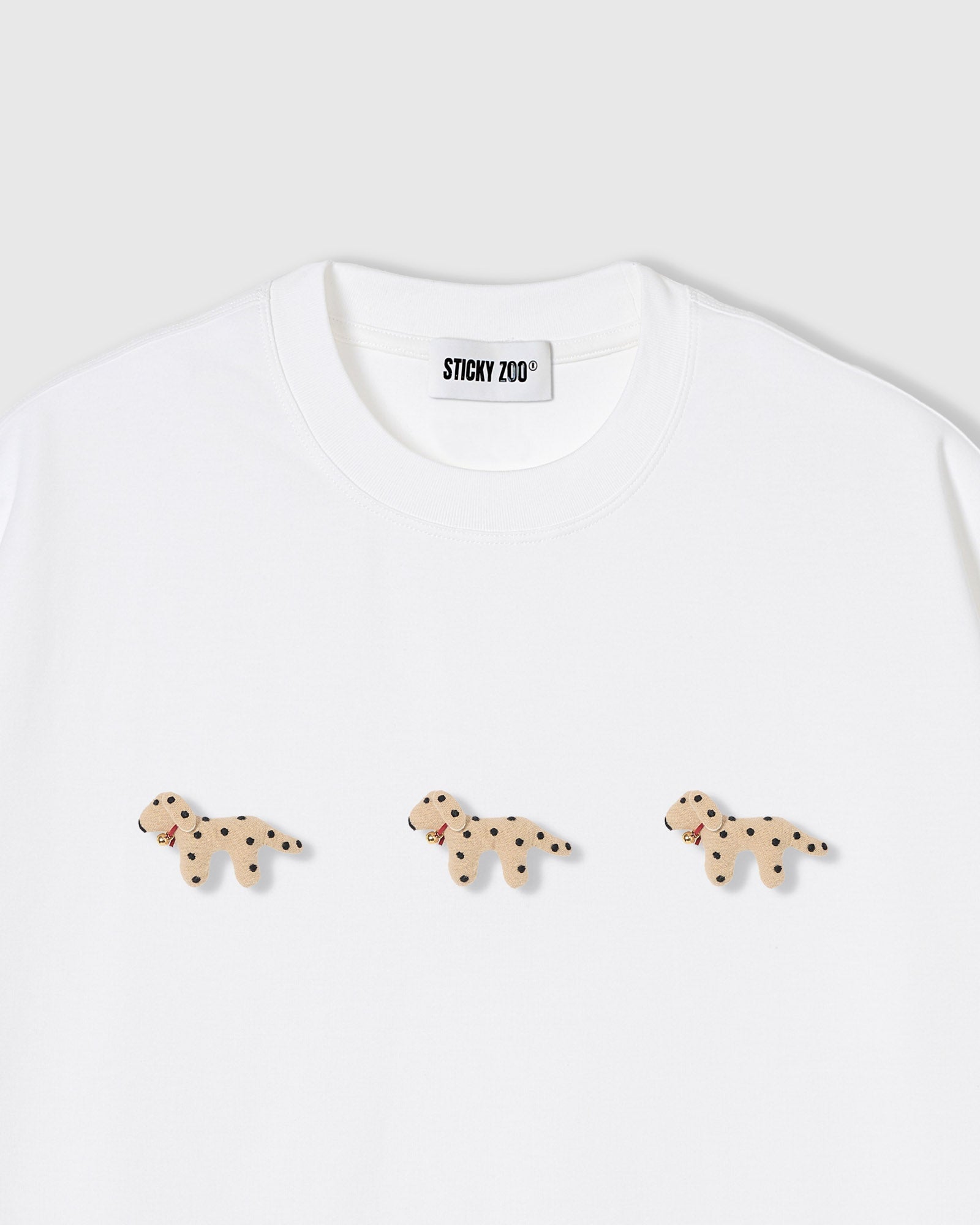 SPOTTY PUPPY TRIO T-SHIRT — WHITE