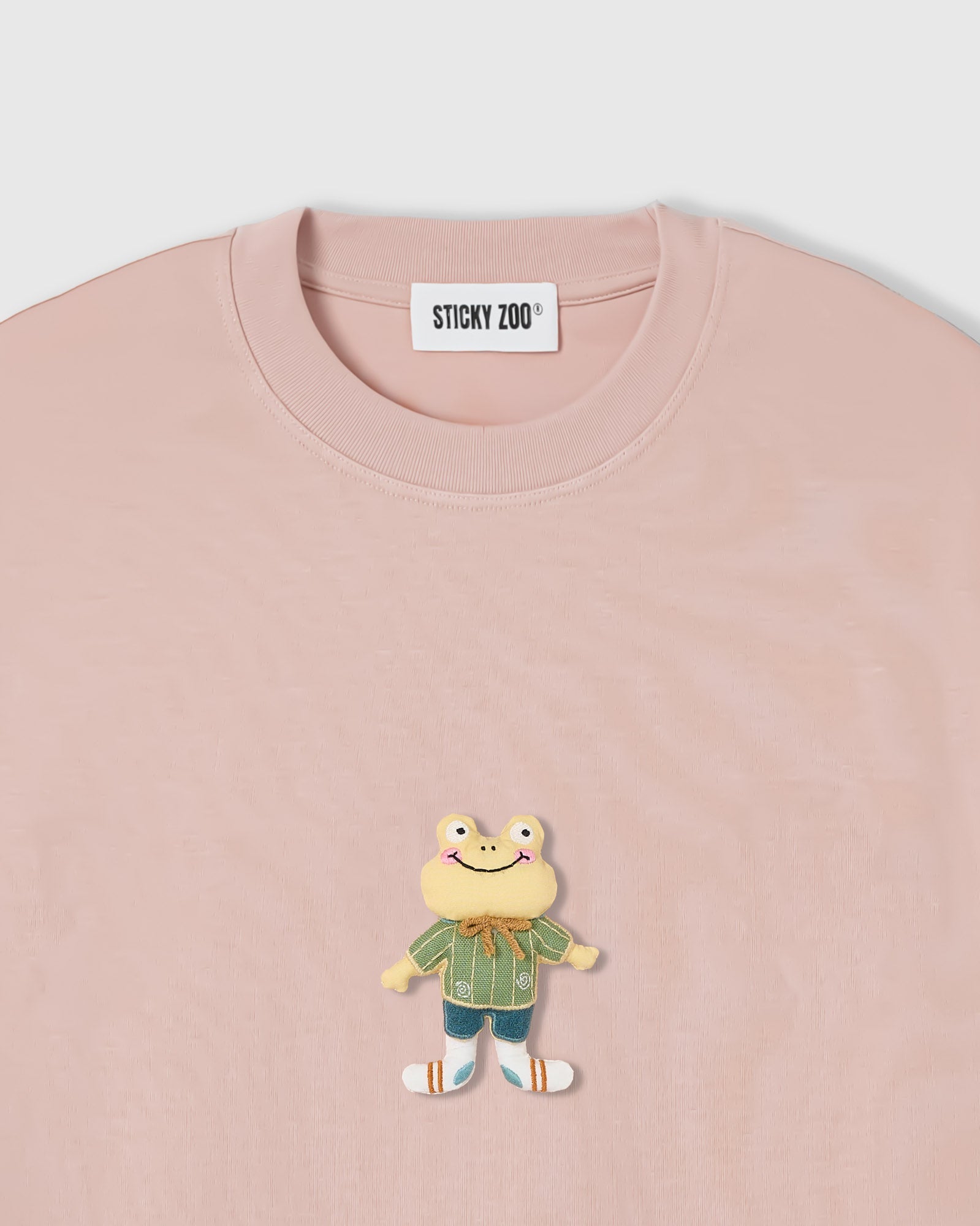 WELL-DRESSED FROG T-SHIRT — PINK