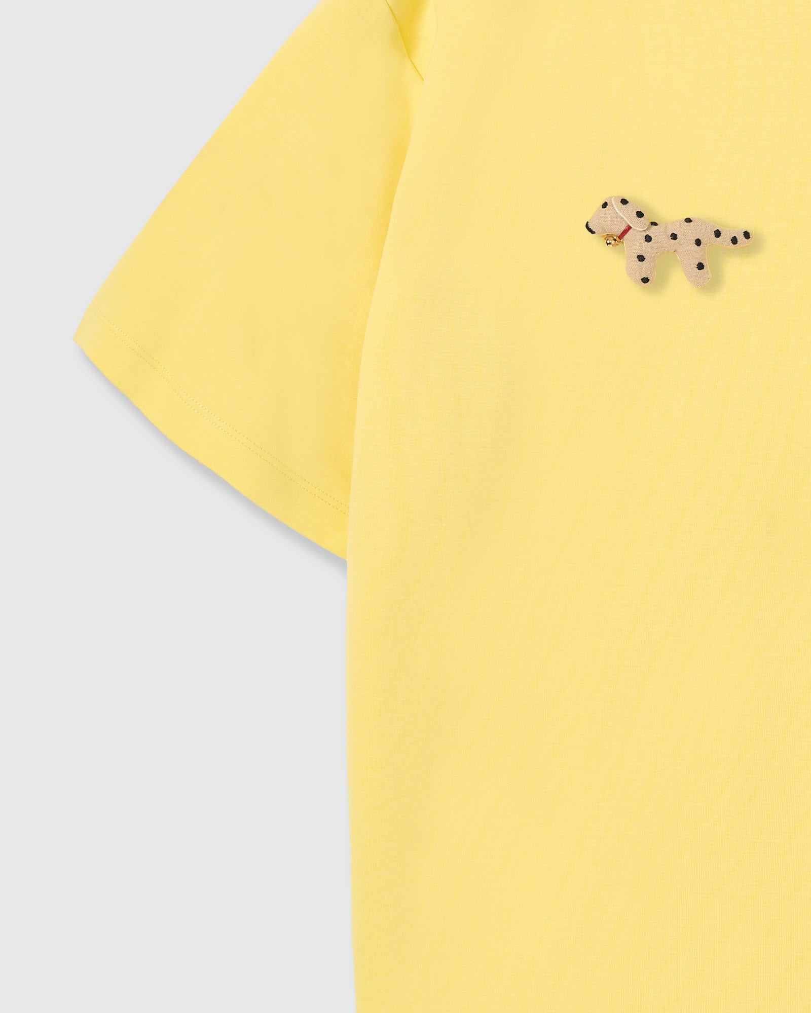 TRIO NG SPOTTY NA TUTA NA T-SHIRT — DILAW