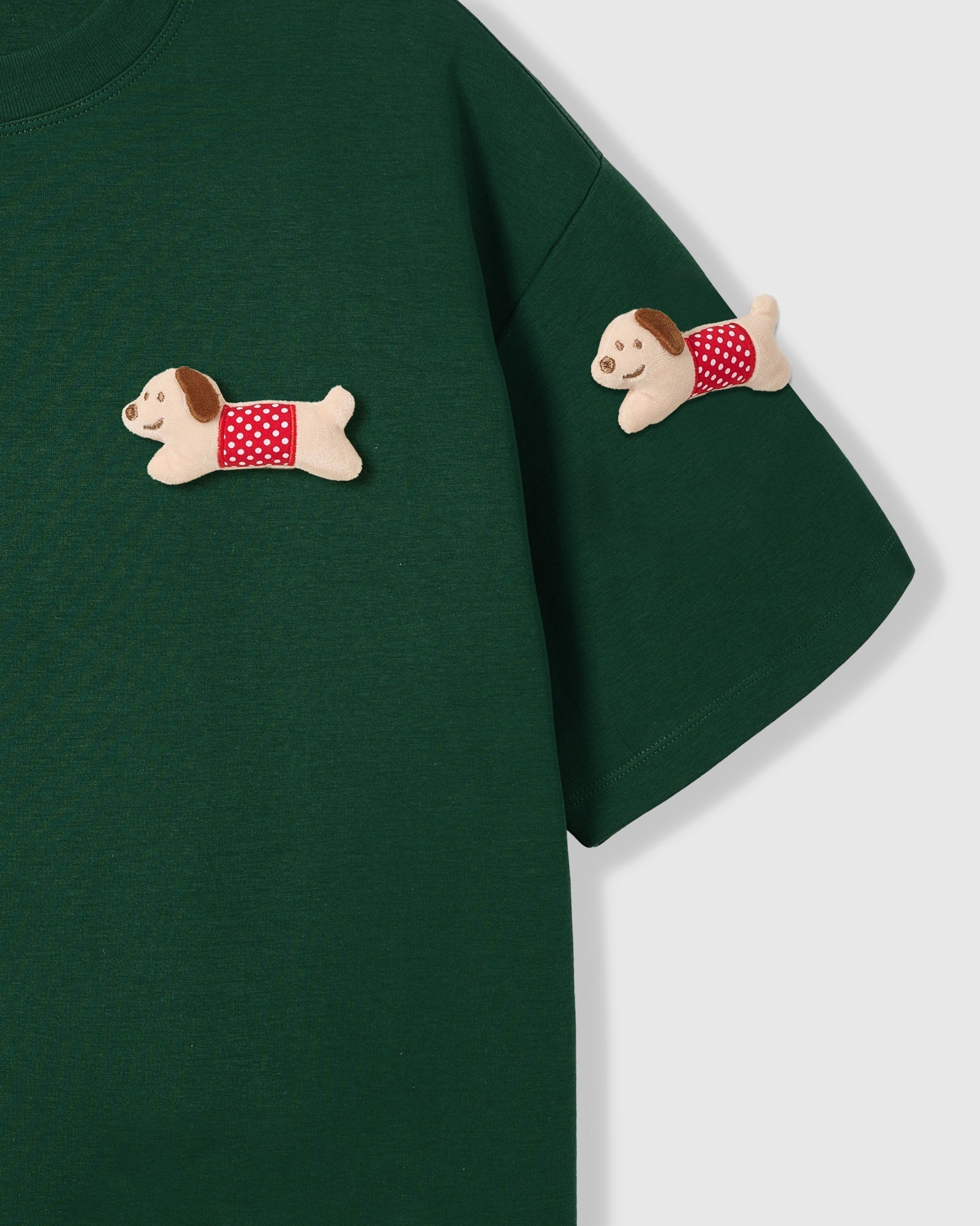 POLKA PUPPY SCATTER T-SHIRT — BERDE