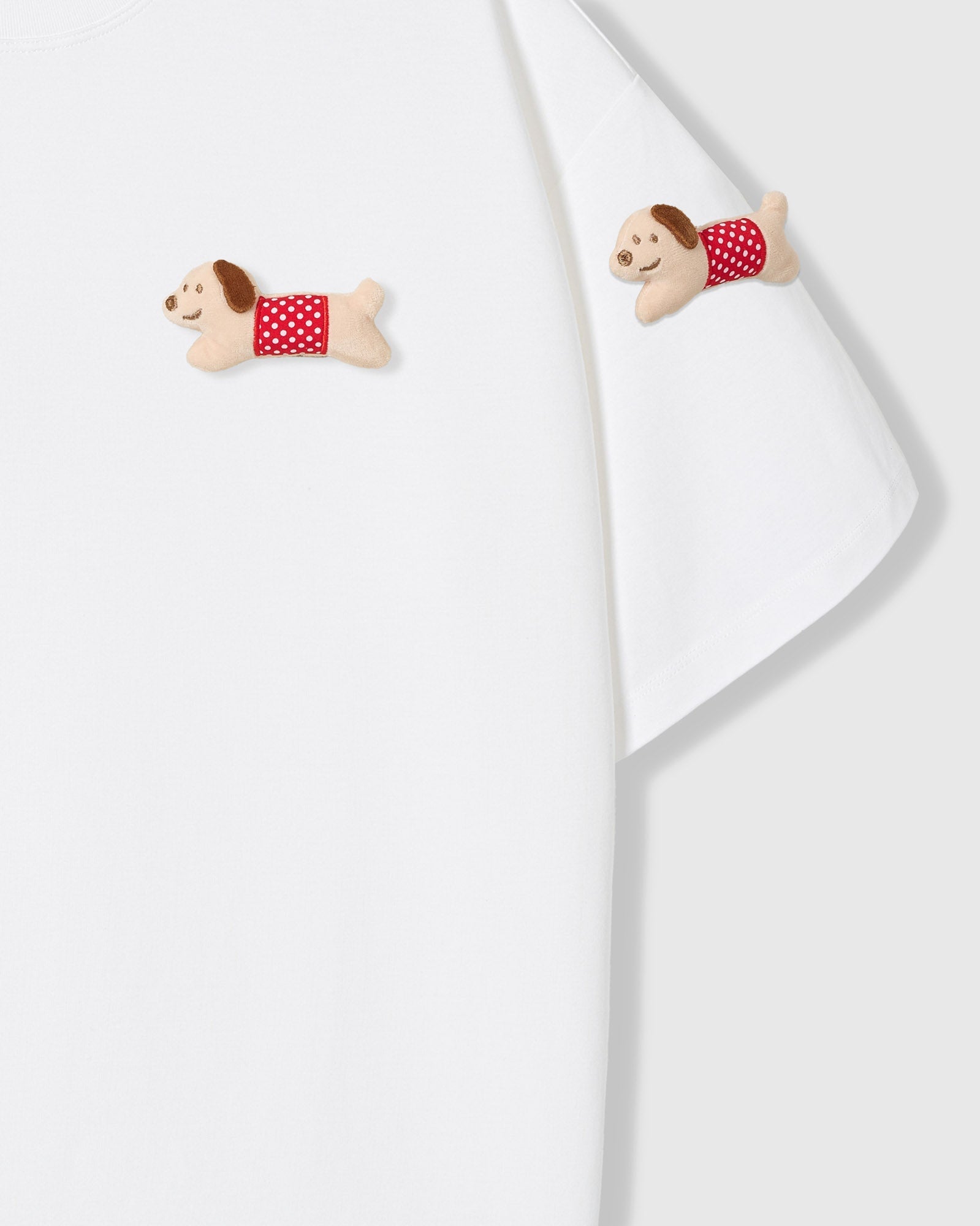 POLKA PUPPY SCATTER T-SHIRT — WHITE