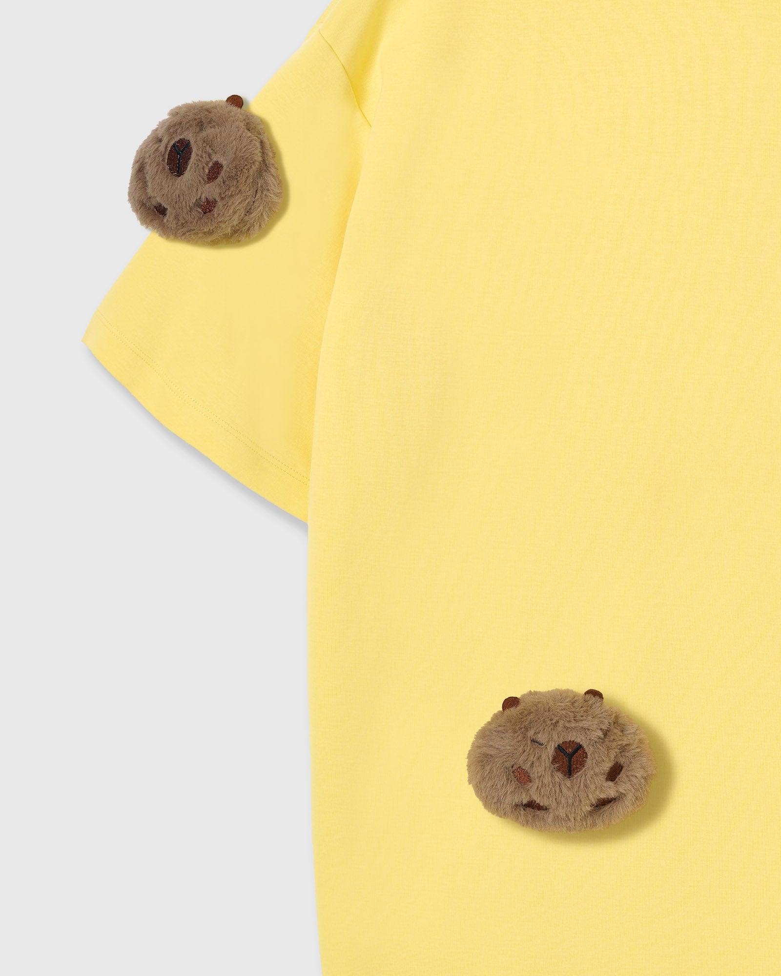 SLEEPY TEDDY SCATTER T-SHIRT — YELLOW