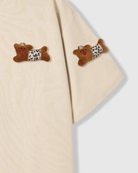 WILD TEDDY SCATTER T-SHIRT — CREAM