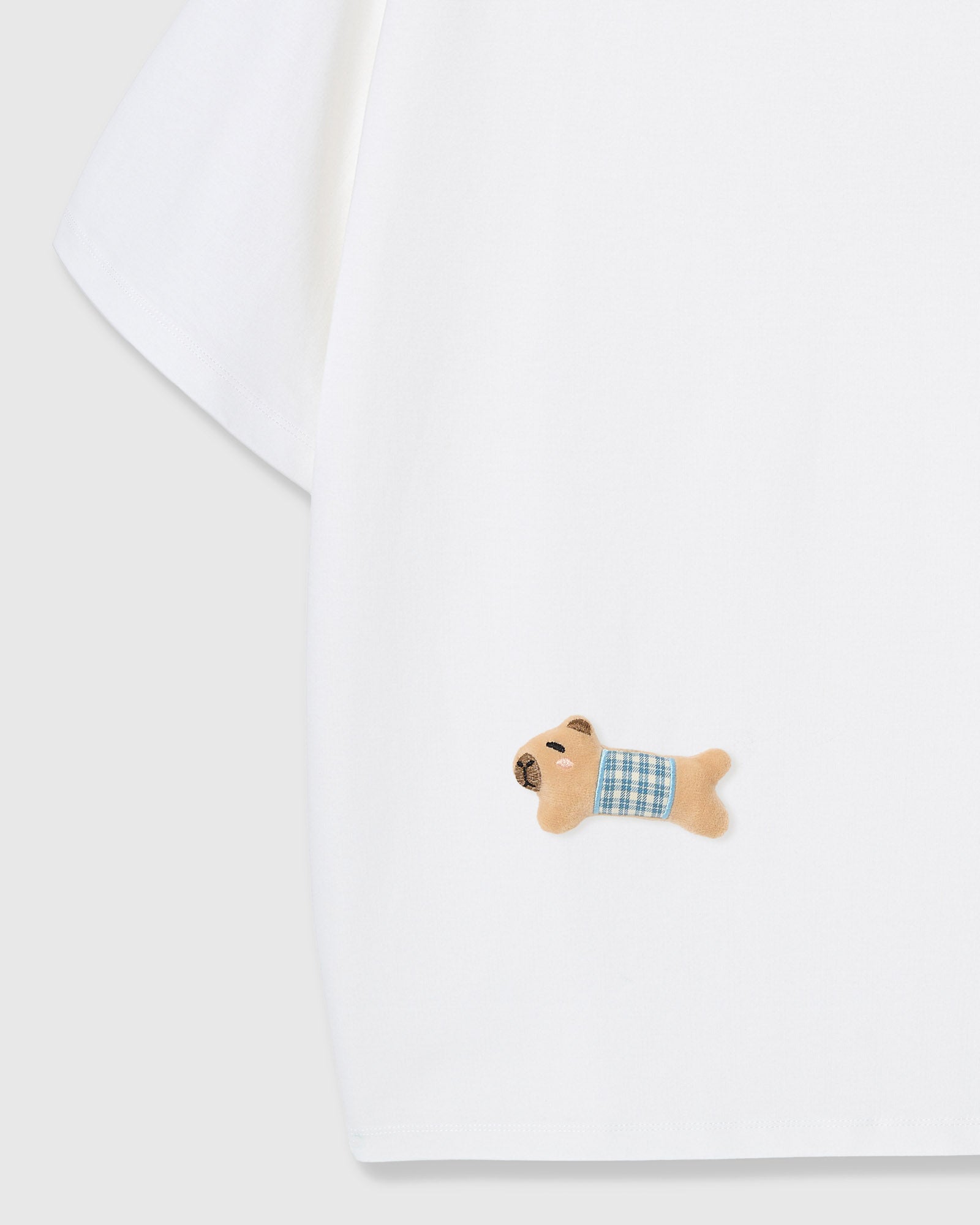 BLUE CHECK PUPPY SCATTER T-SHIRT — WHITE