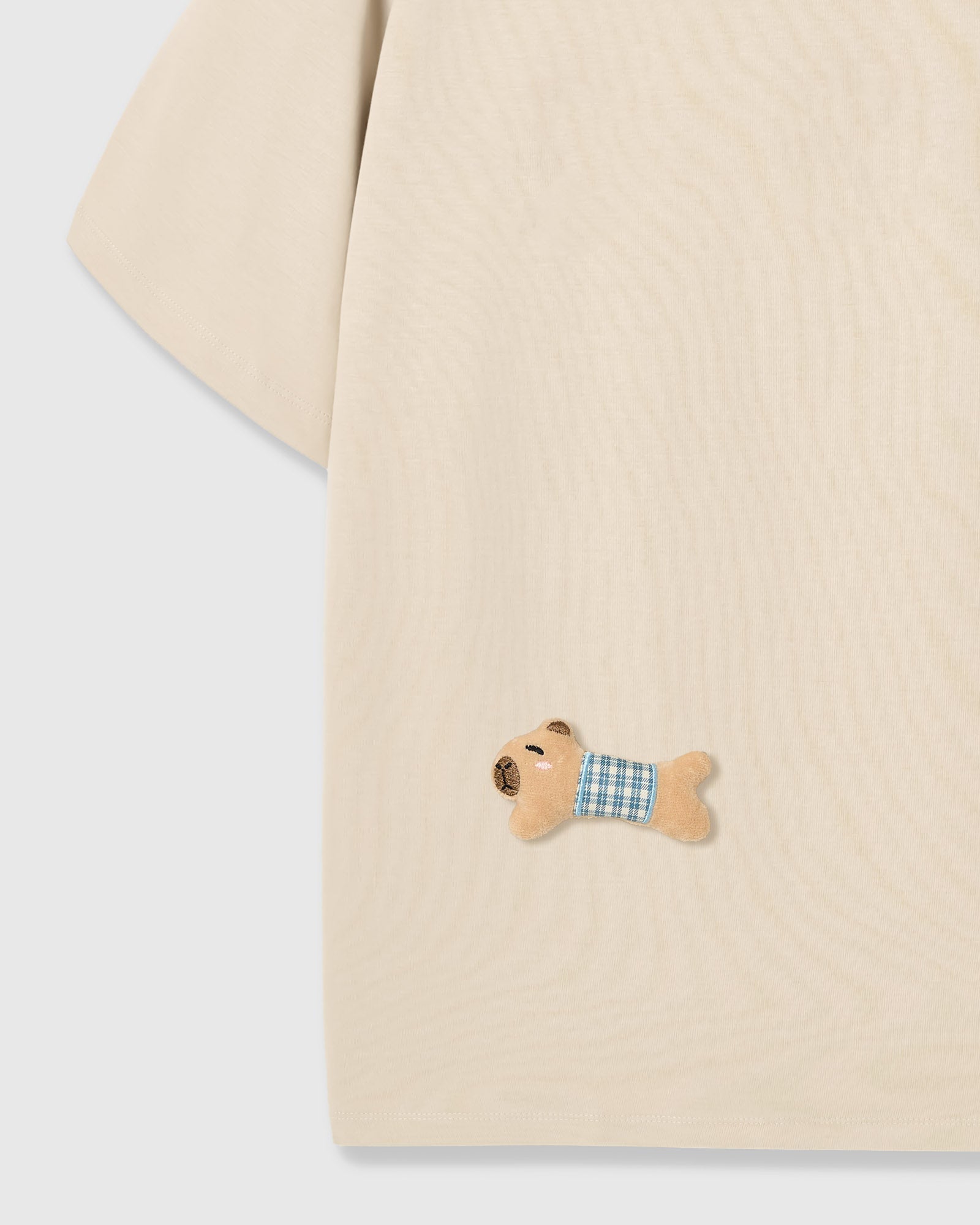 BLUE CHECK PUPPY SCATTER T-SHIRT — CREAM