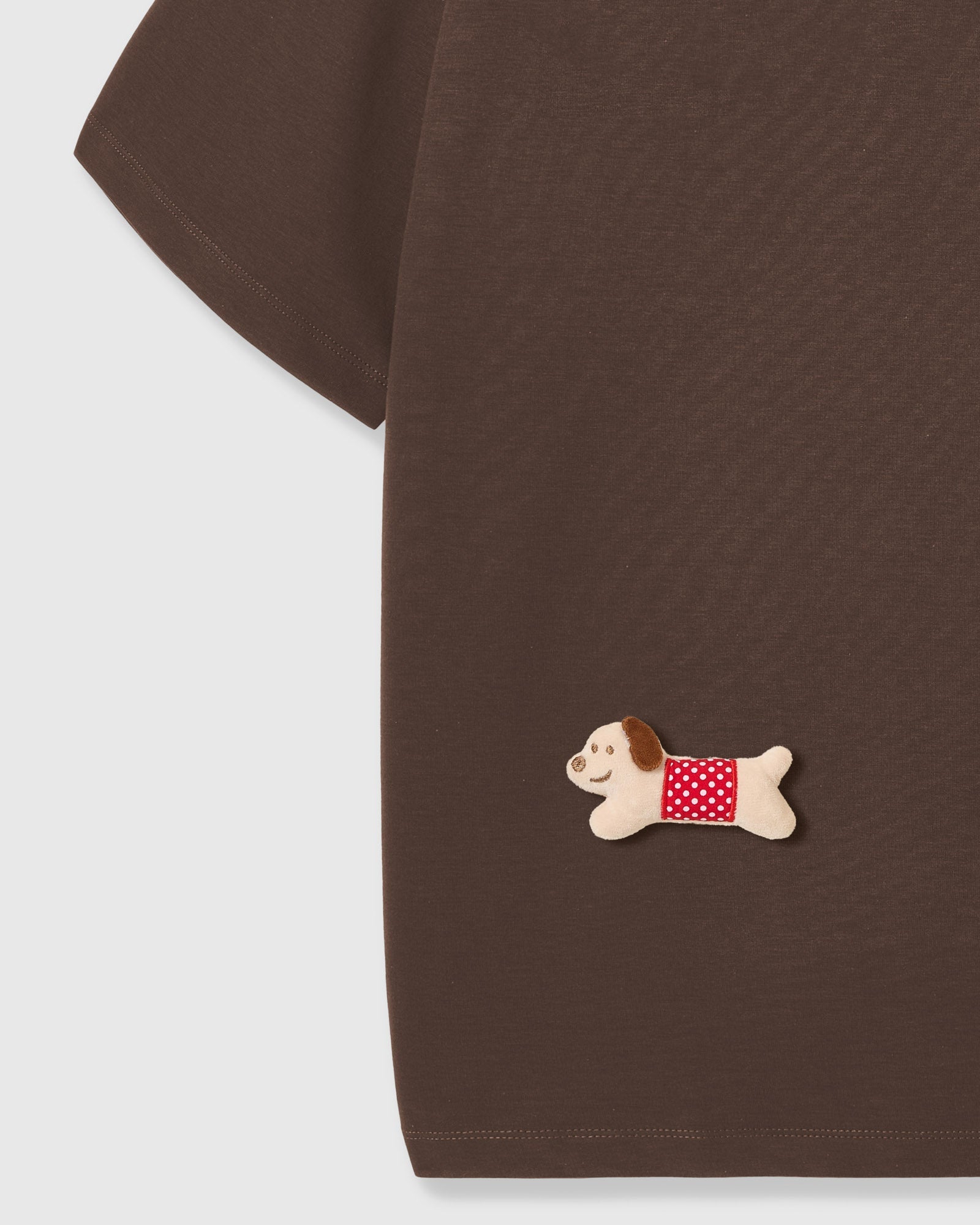 POLKA PUPPY SCATTER T-SHIRT — BROWN