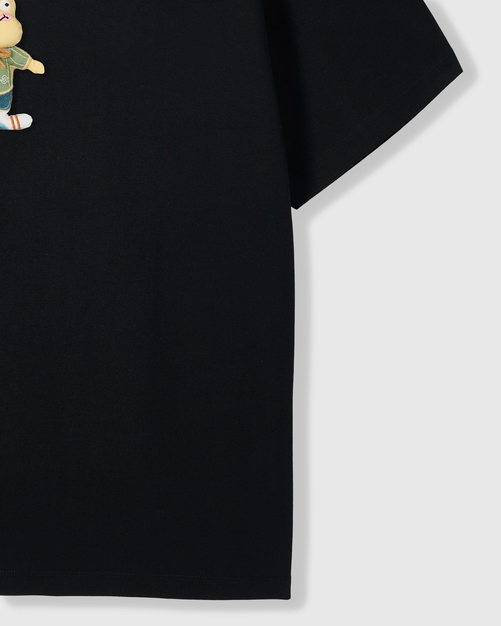 WELL-DRESSED FROG T-SHIRT — BLACK