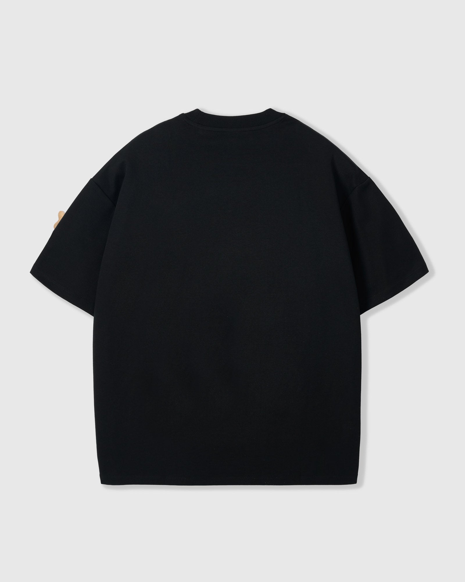 BLUE CHECK PUPPY SCATTER T-SHIRT — BLACK