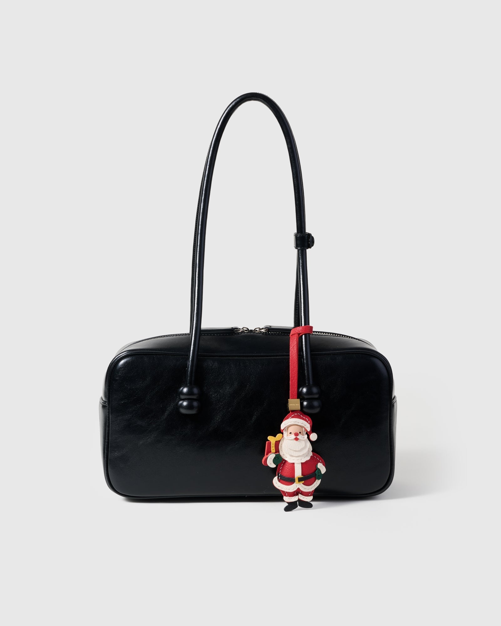 THE SANTA CHARM