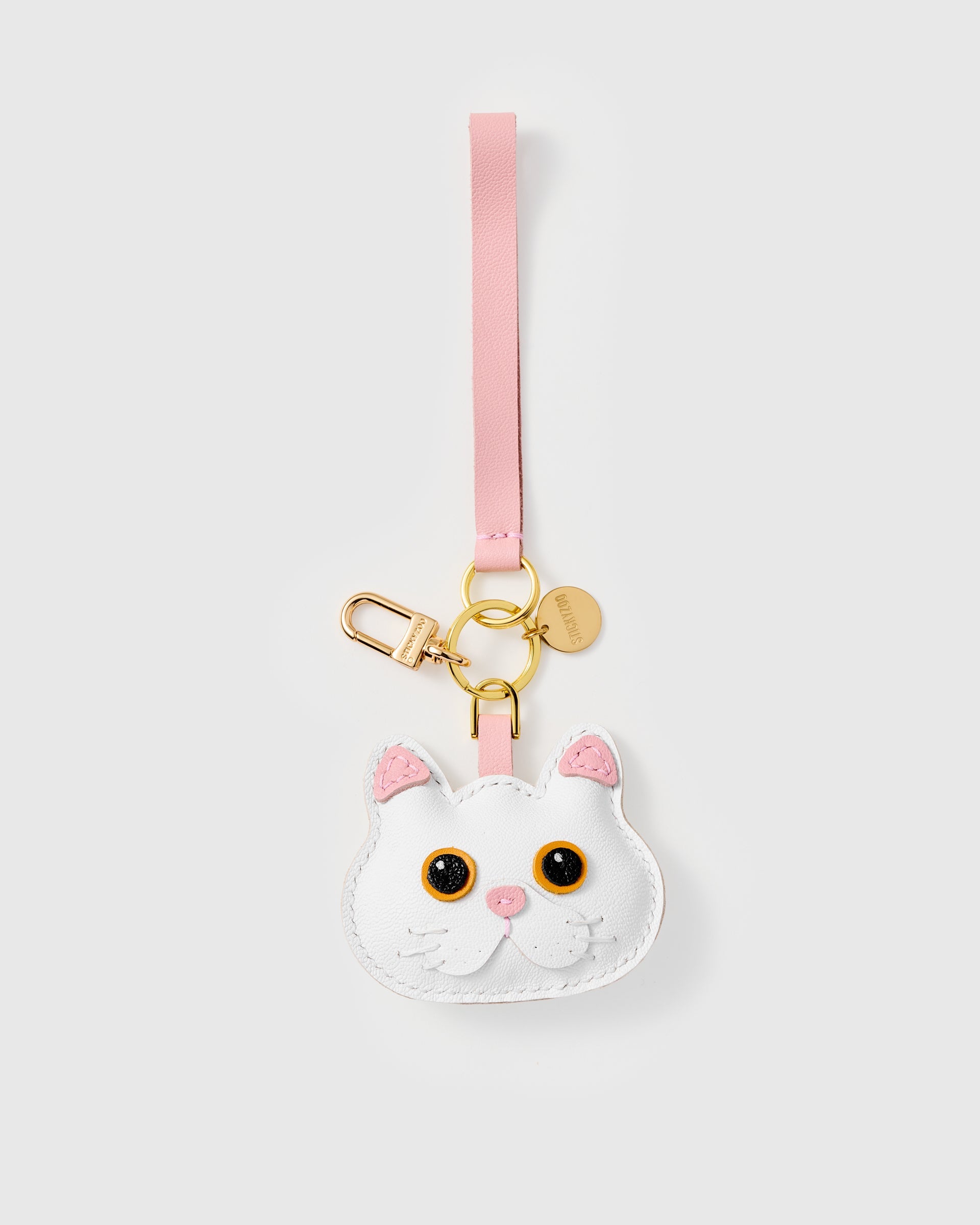 SNOWY CAT CHARM