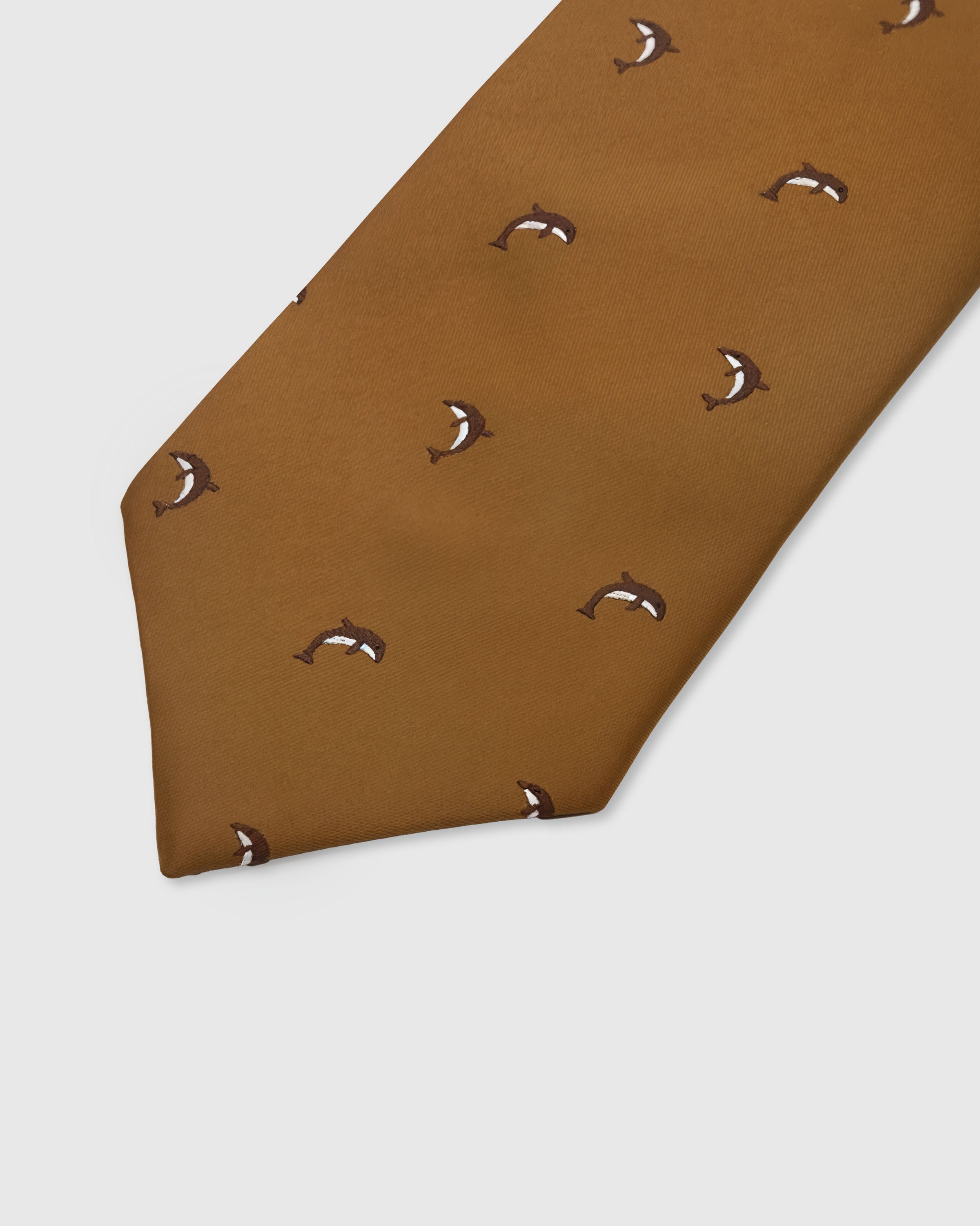 CARAMEL DOLPHIN TIE