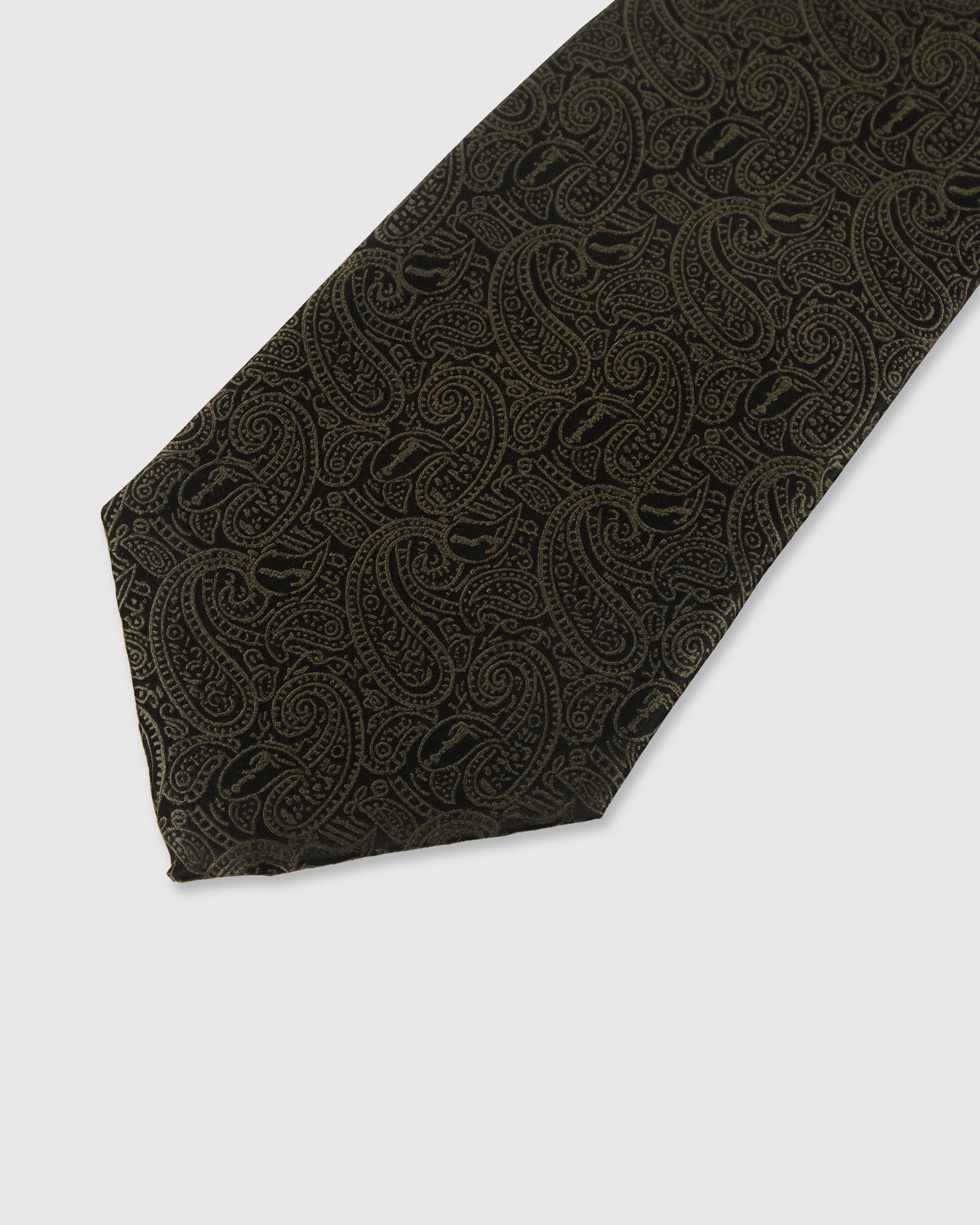 UMBER PAISLEY TIE