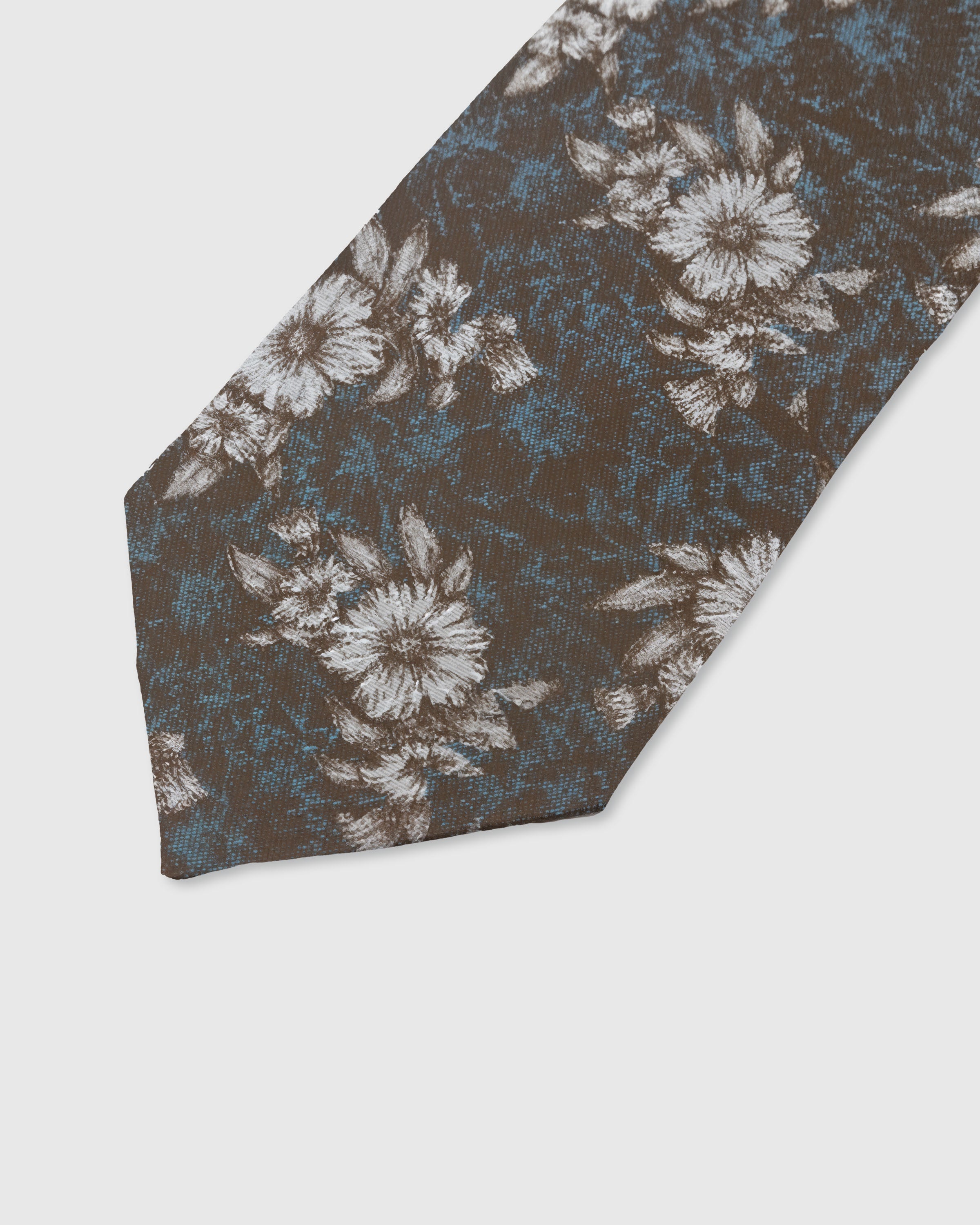 UMBER FLORAL TIE