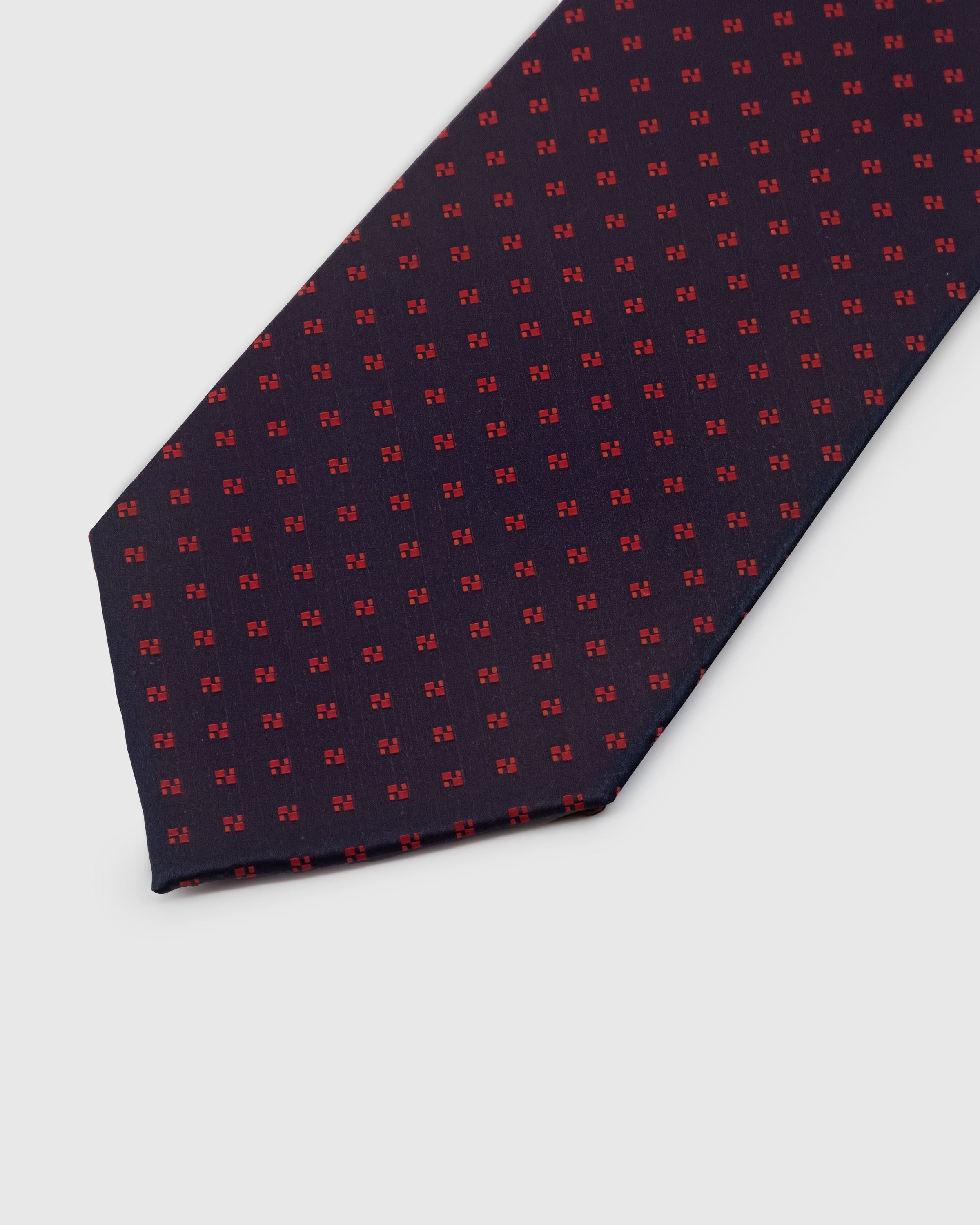 MIDNIGHT MICRO TIE