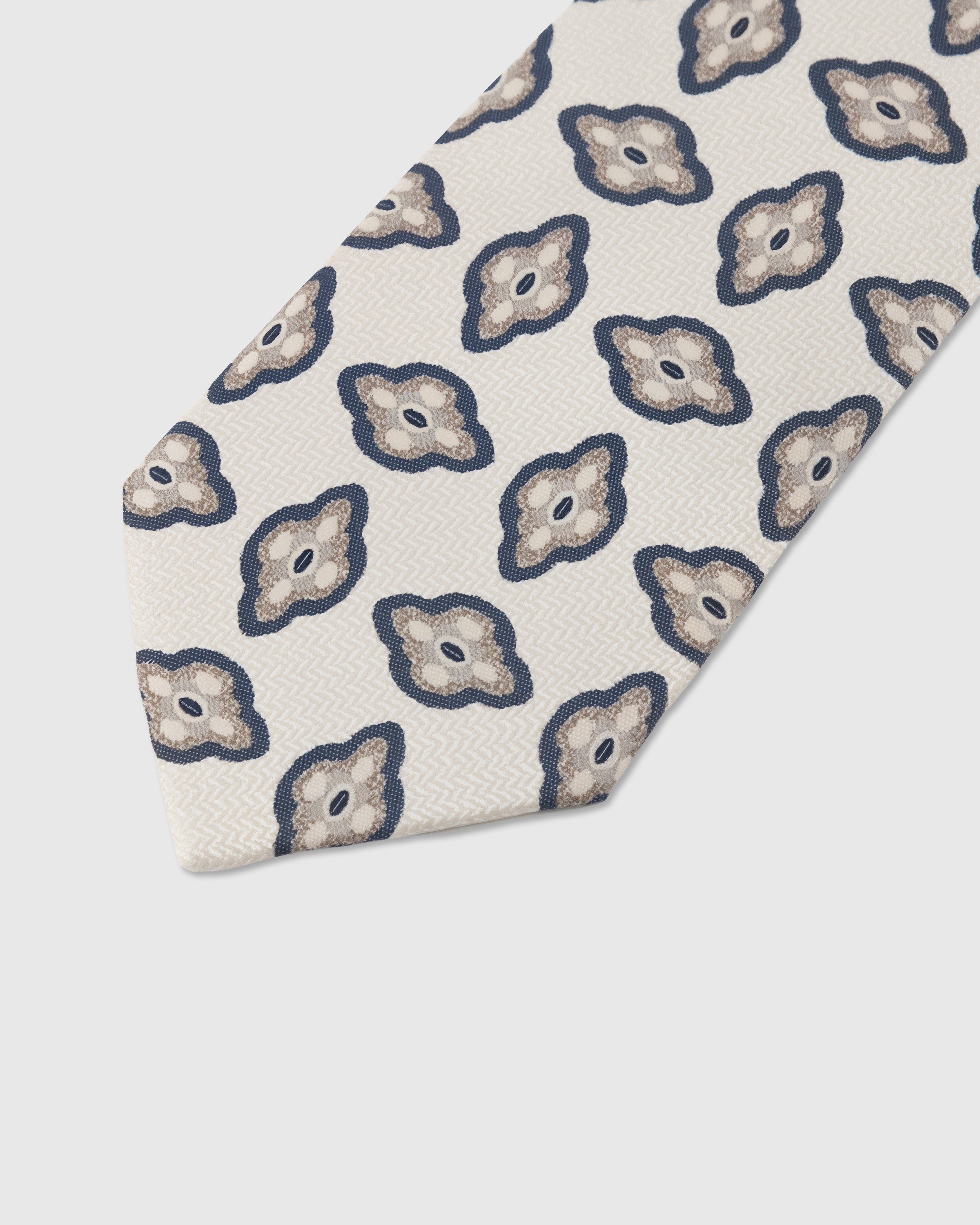 PEARL AMOEBA TIE